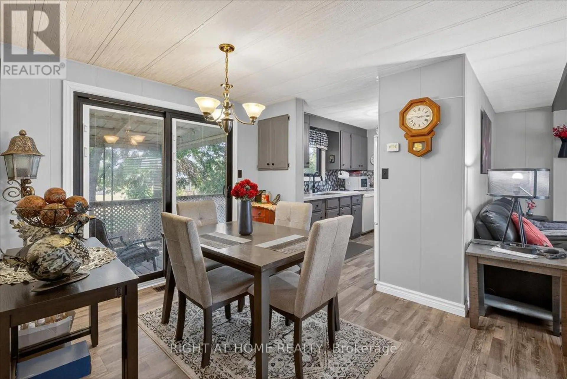 45 LINDEN LANE - Image 6