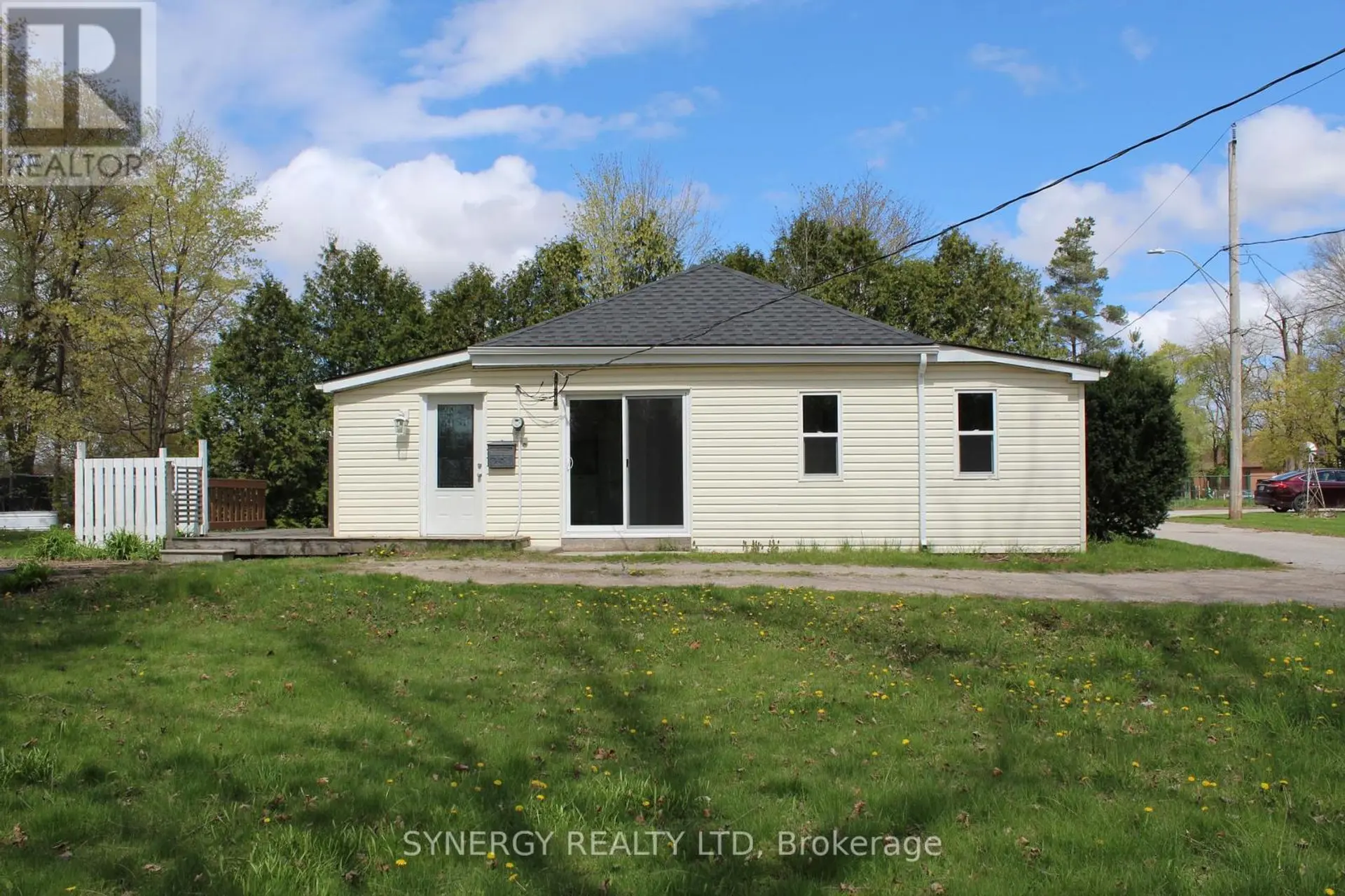 30 MILL LANE - Image 1