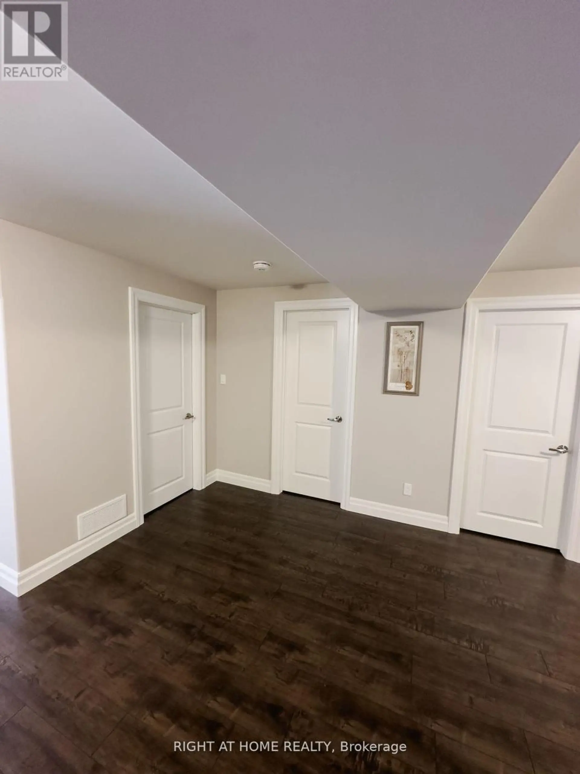 15 SPARTAN COURT - Image 15