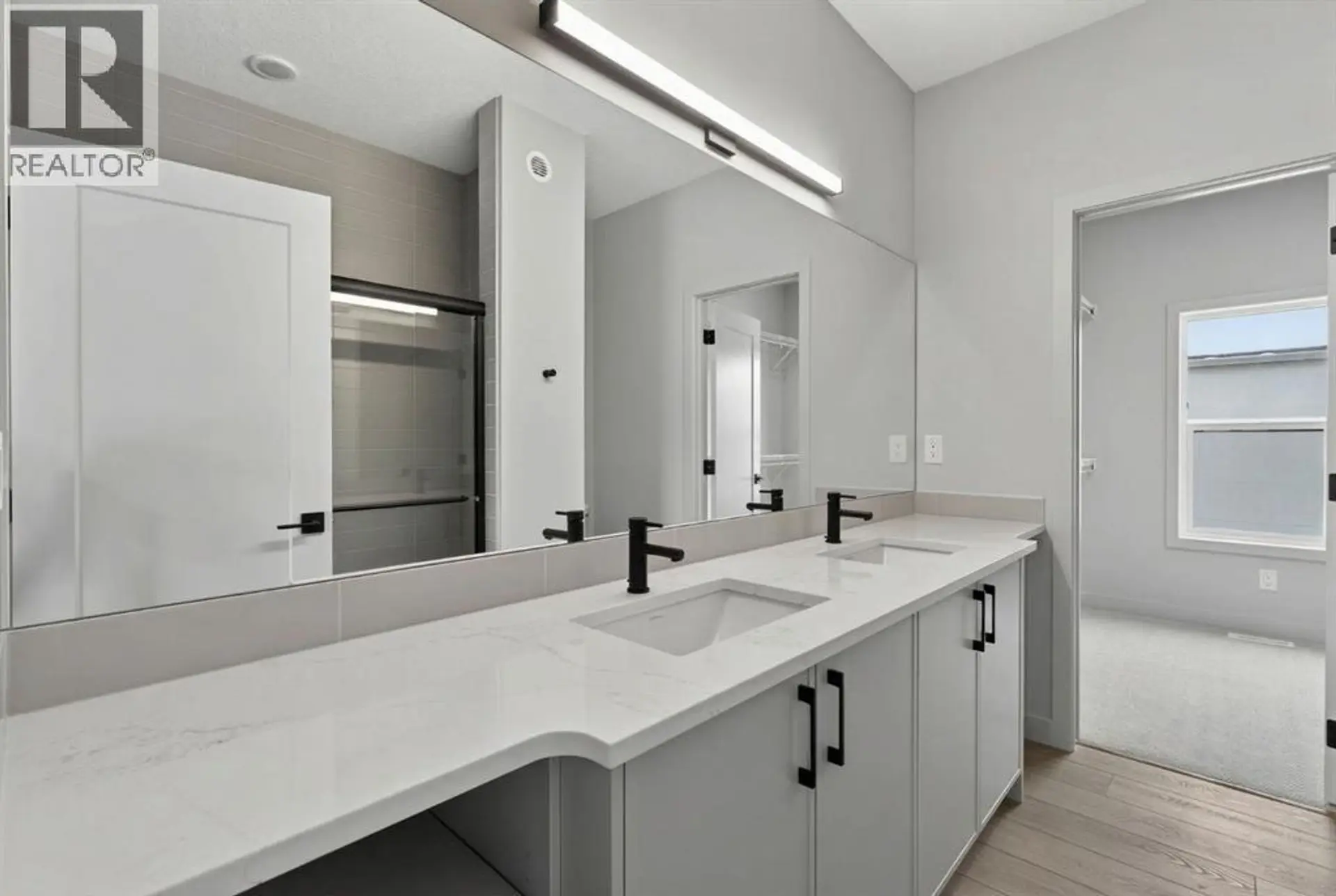 645 53 Avenue SW - Image 14