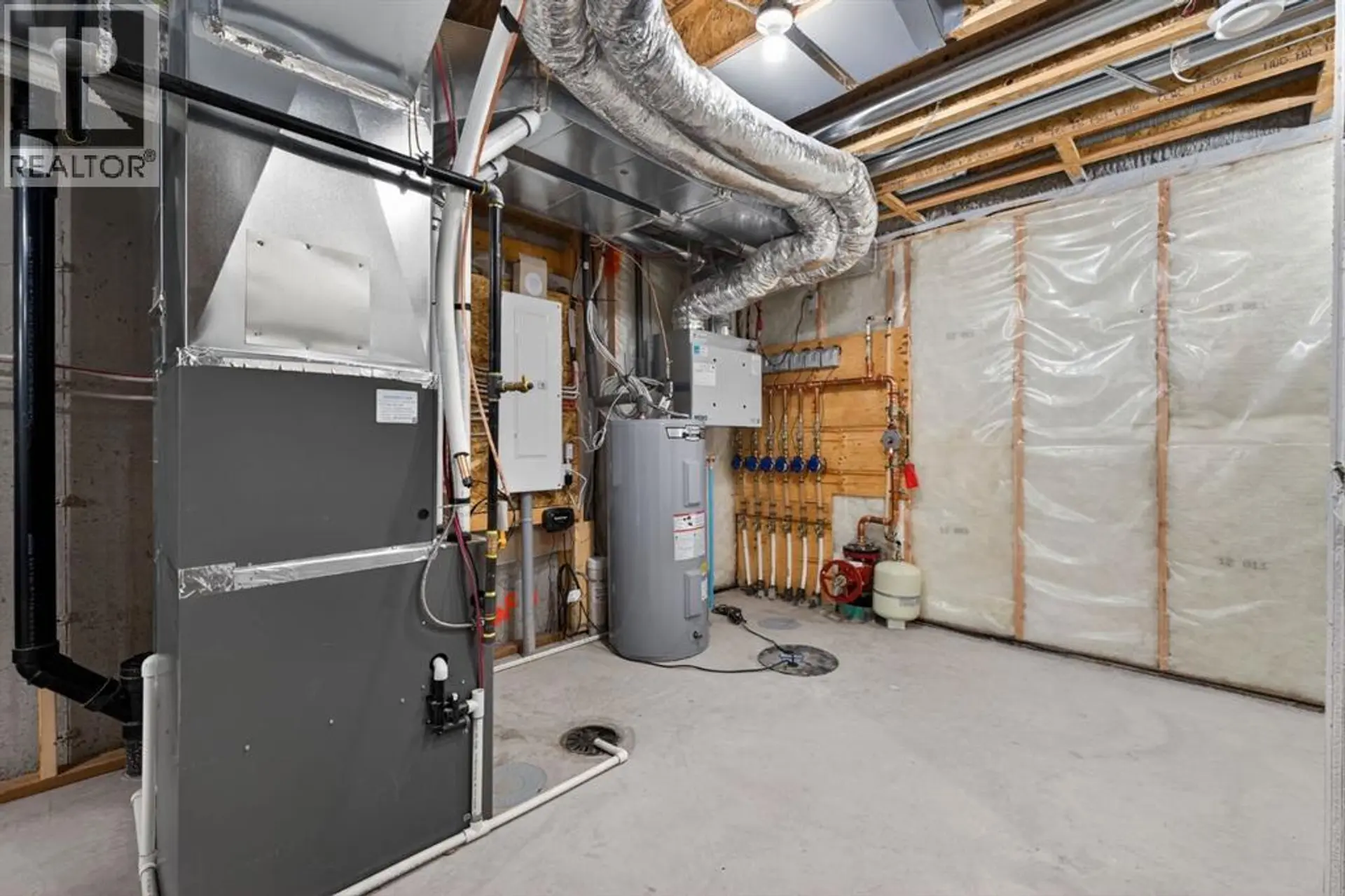645 53 Avenue SW - Image 17