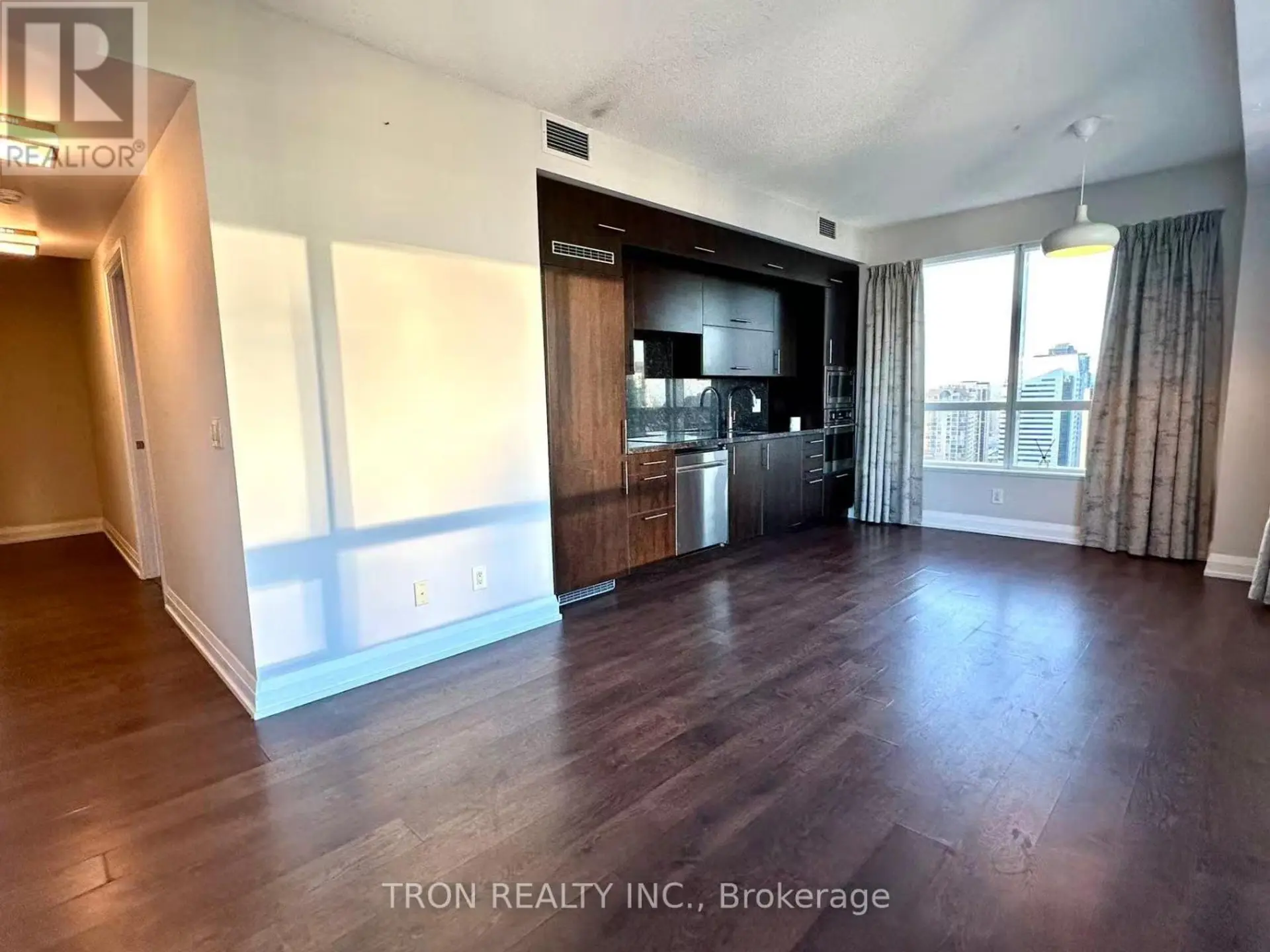 #2505 2 ANNDALE DRIVE - Image 4
