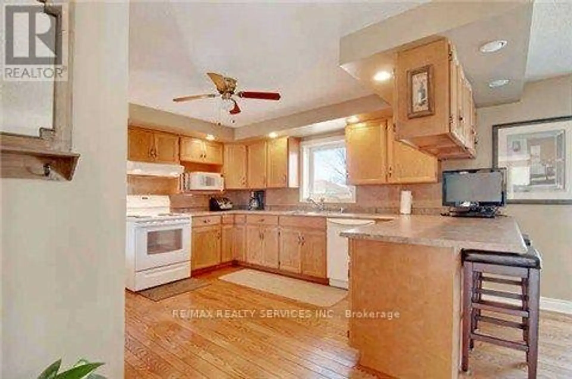 7180 17TH SIDE ROAD - Image 11