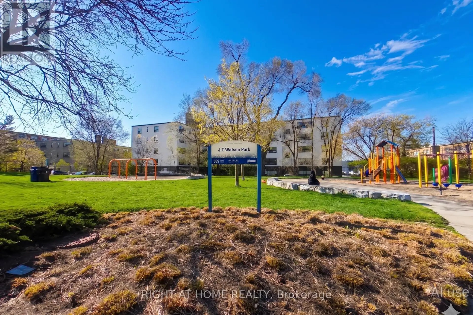 602 RIDELLE AVENUE - Image 3