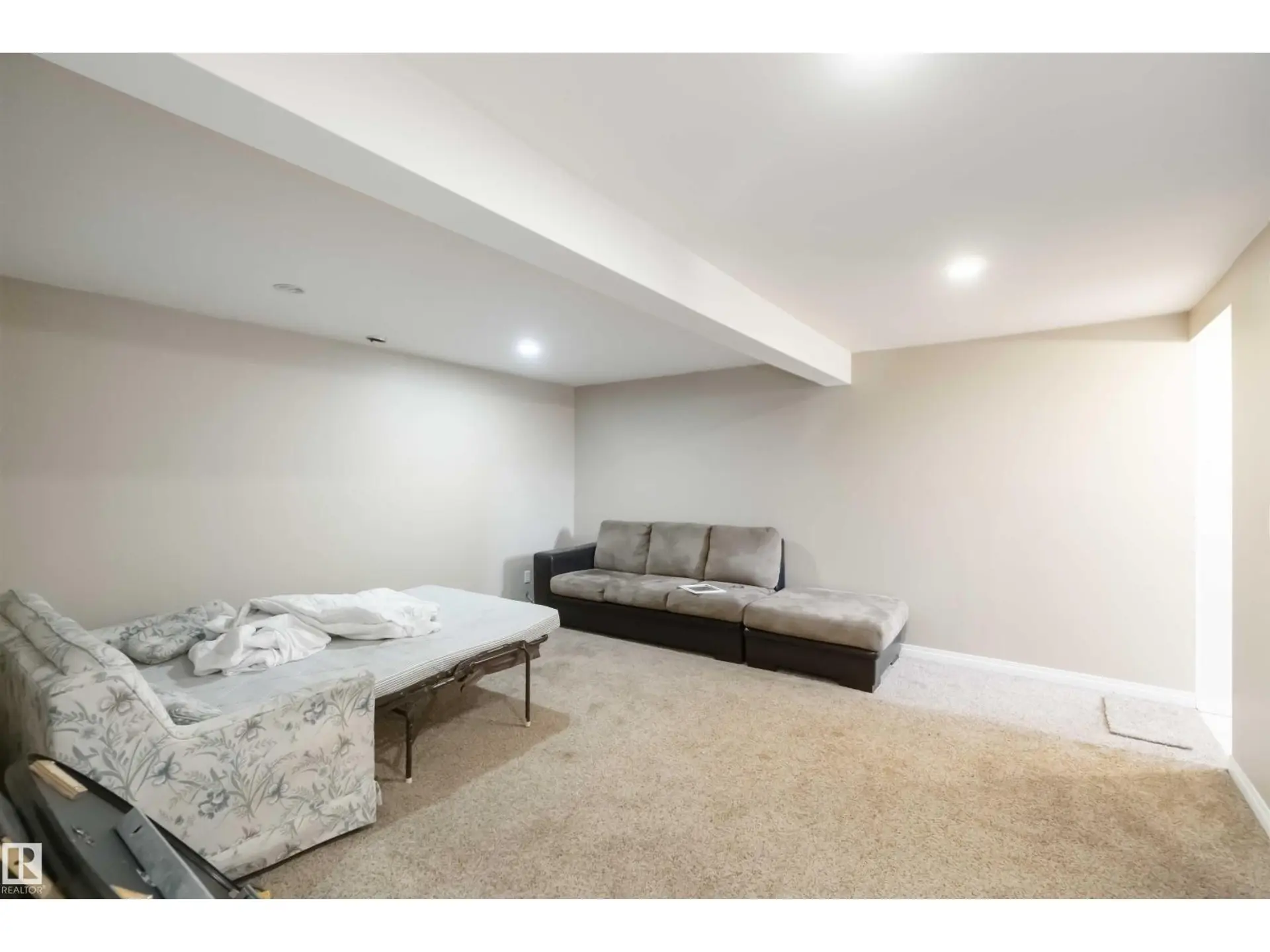 [private address] - Image 8