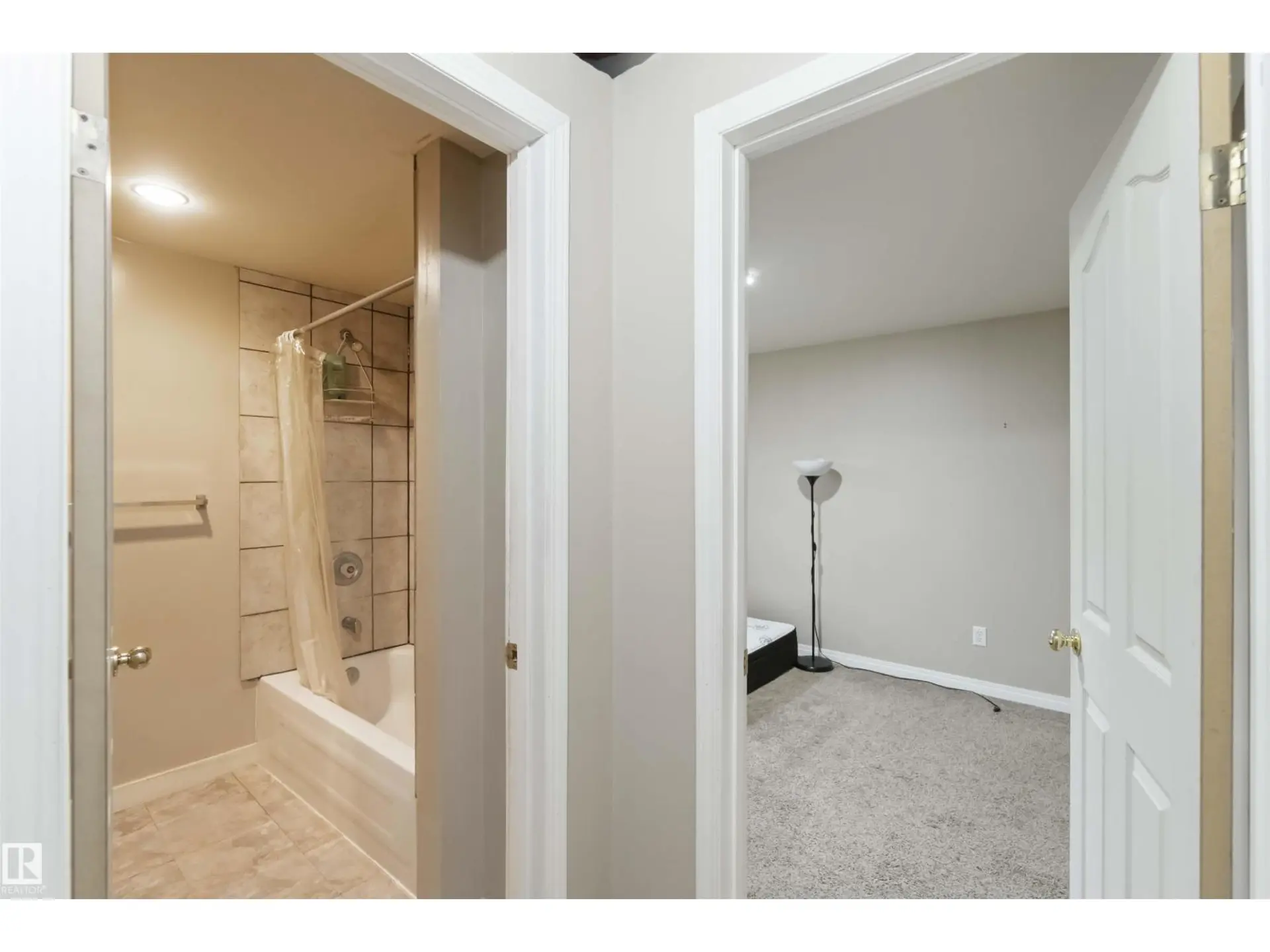 [private address] - Image 9