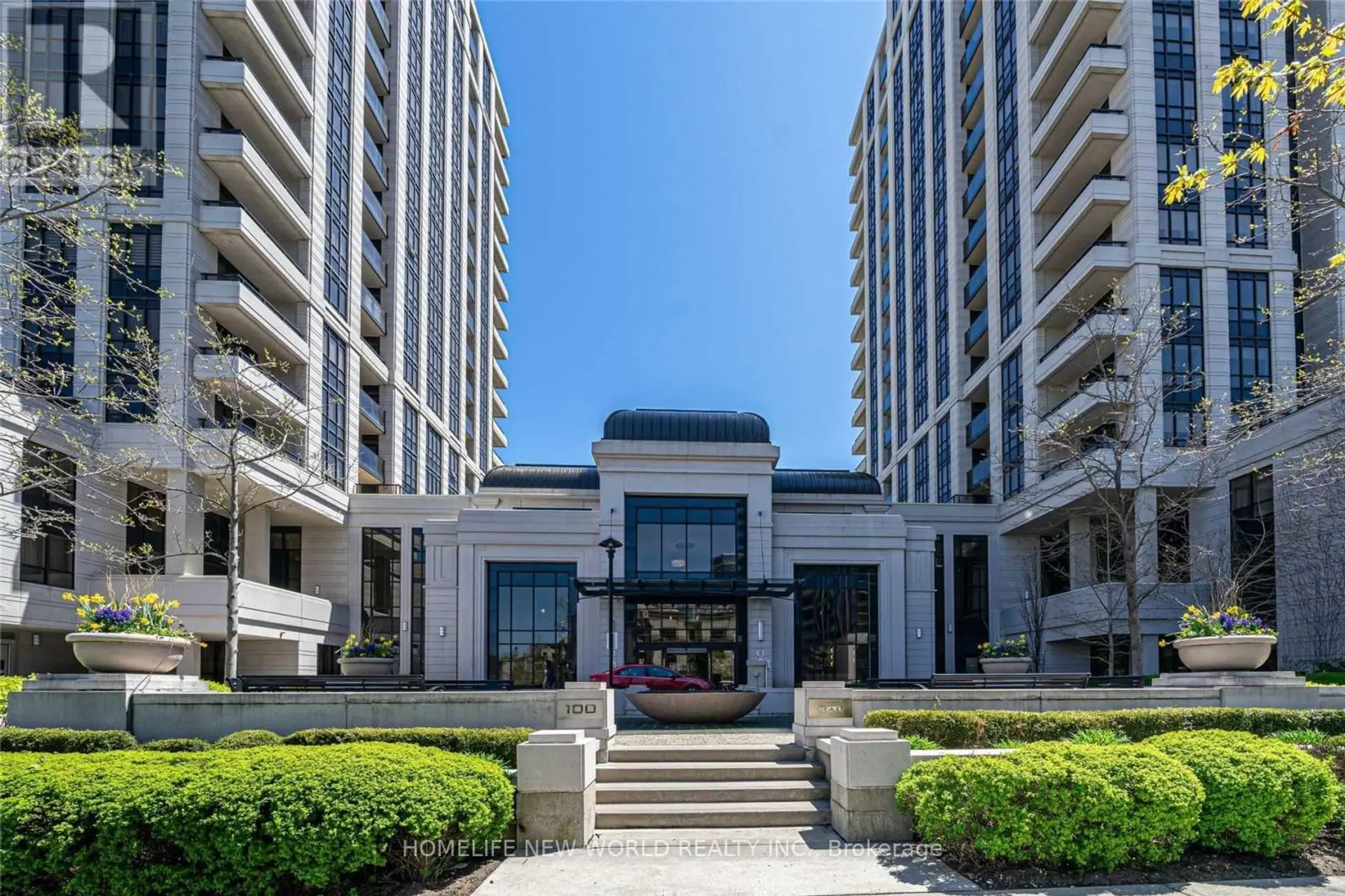 #1815 100 HARRISON GARDEN BOULEVARD - Image 2