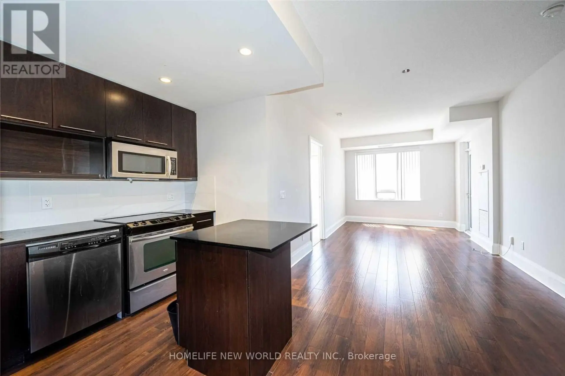 #1815 100 HARRISON GARDEN BOULEVARD - Image 4