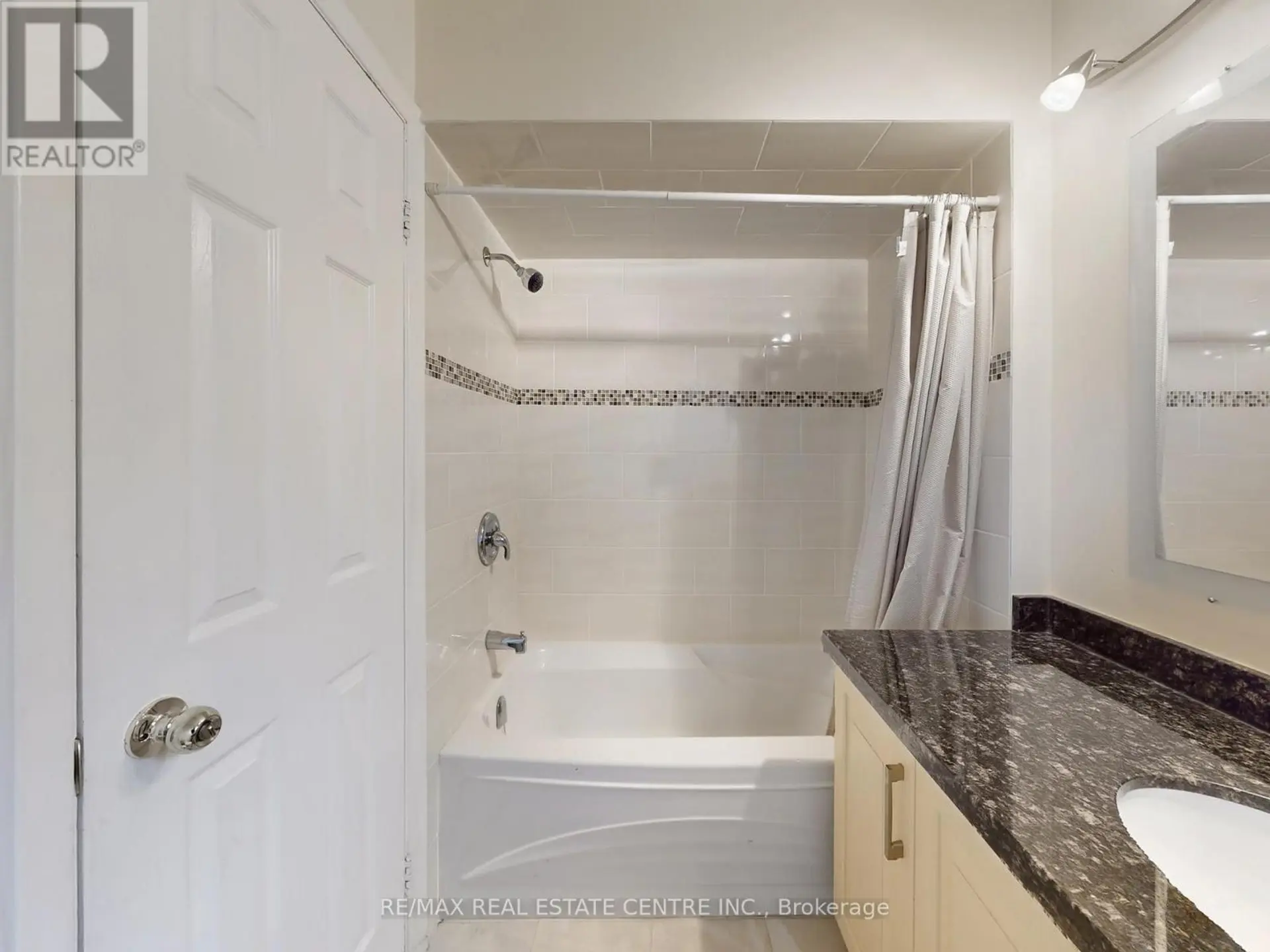 9 FAIRCHILD AVENUE - Image 10
