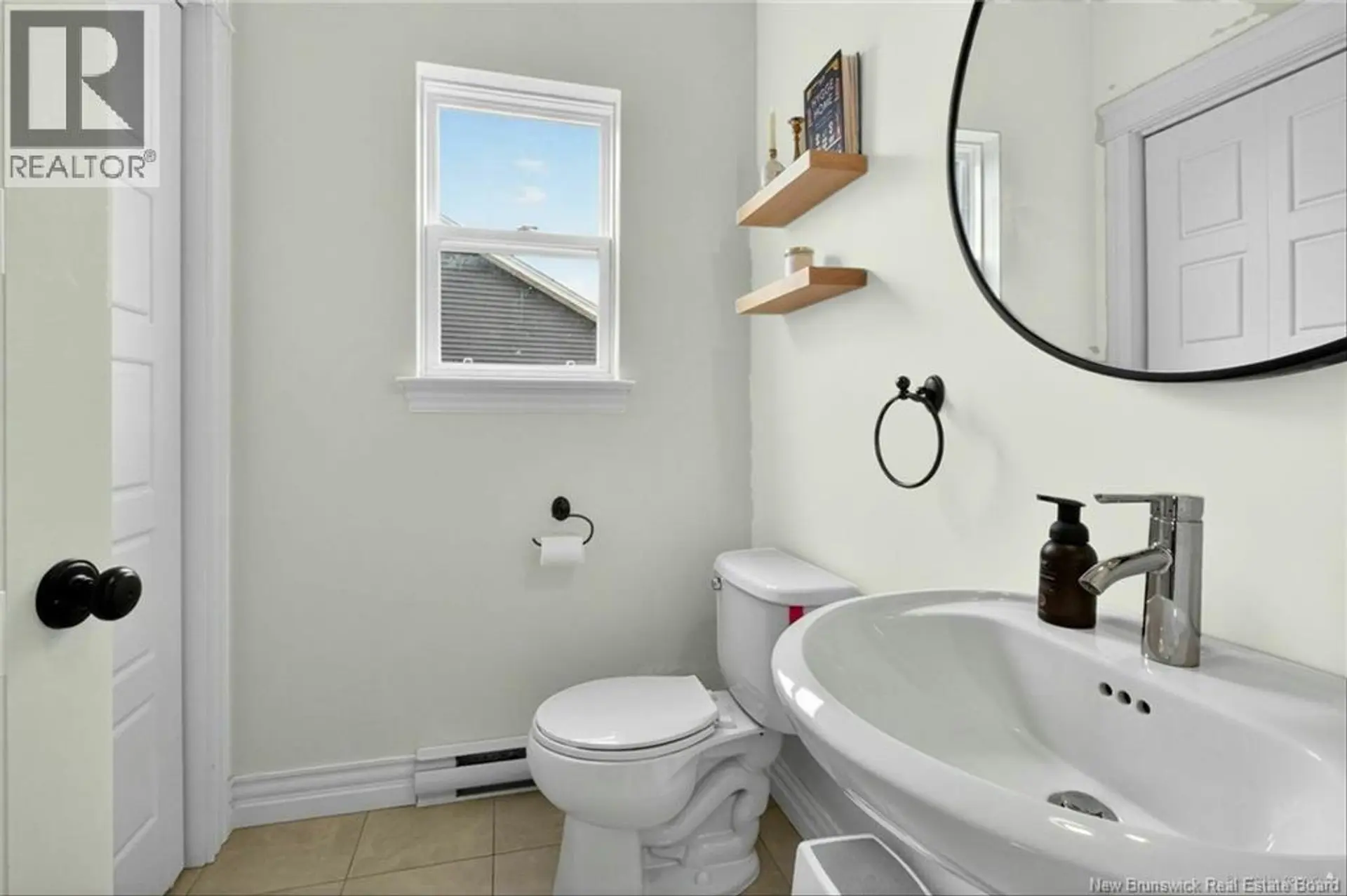 65 Brevet Street - Image 9