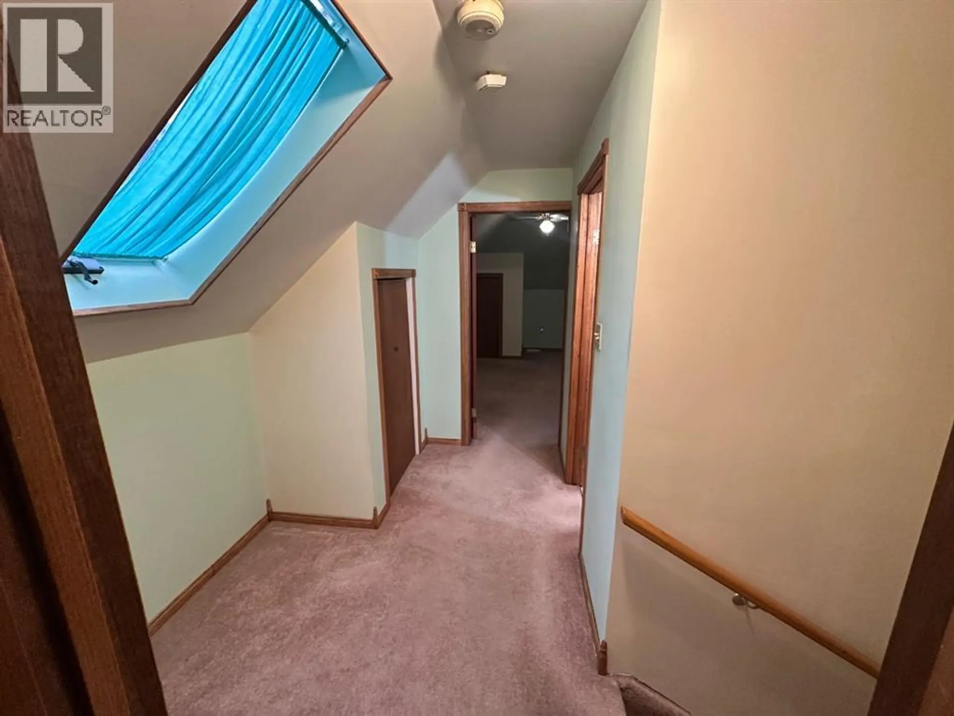 334 3 Avenue NE - Image 10