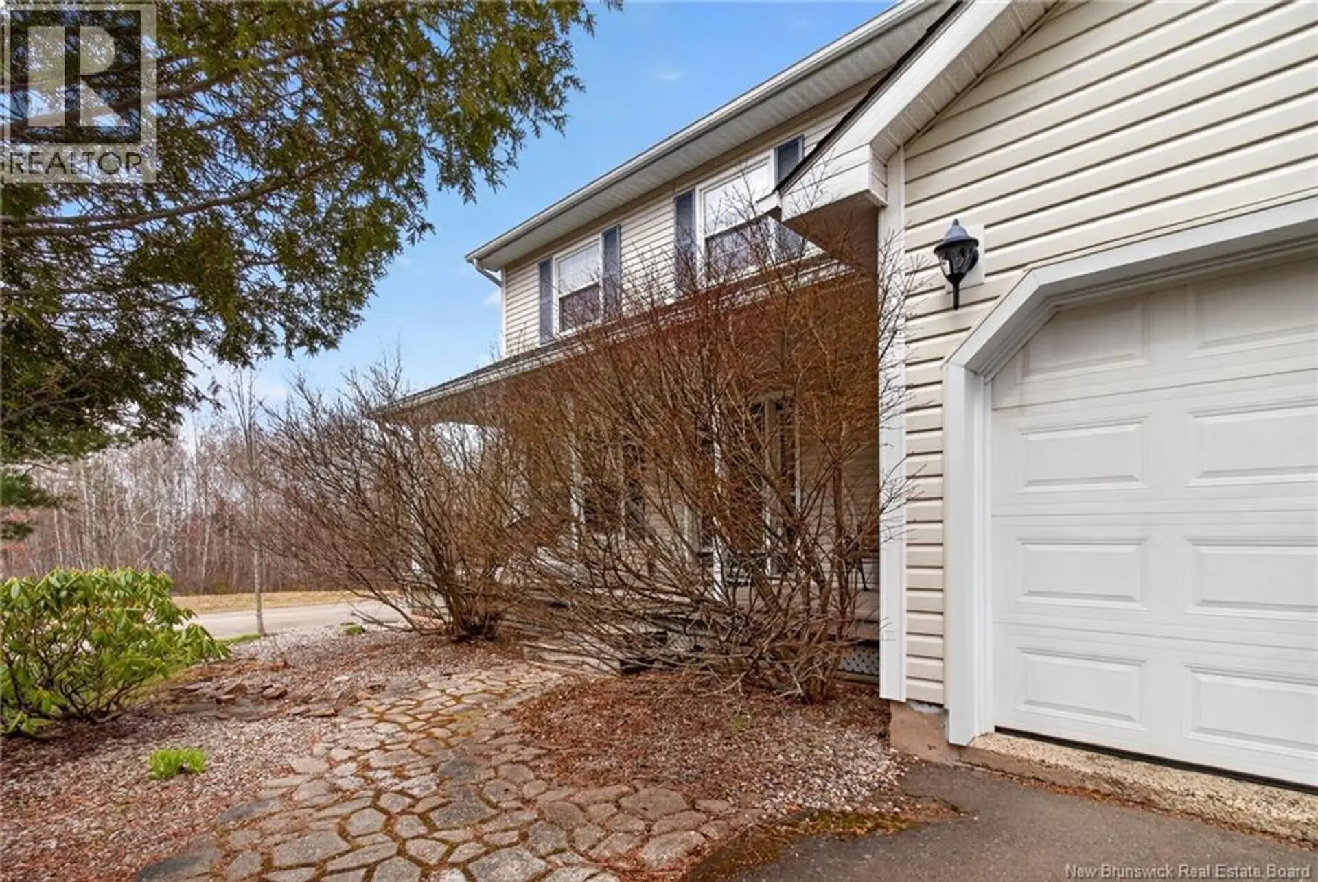 91 Greenwich Drive - Image 2