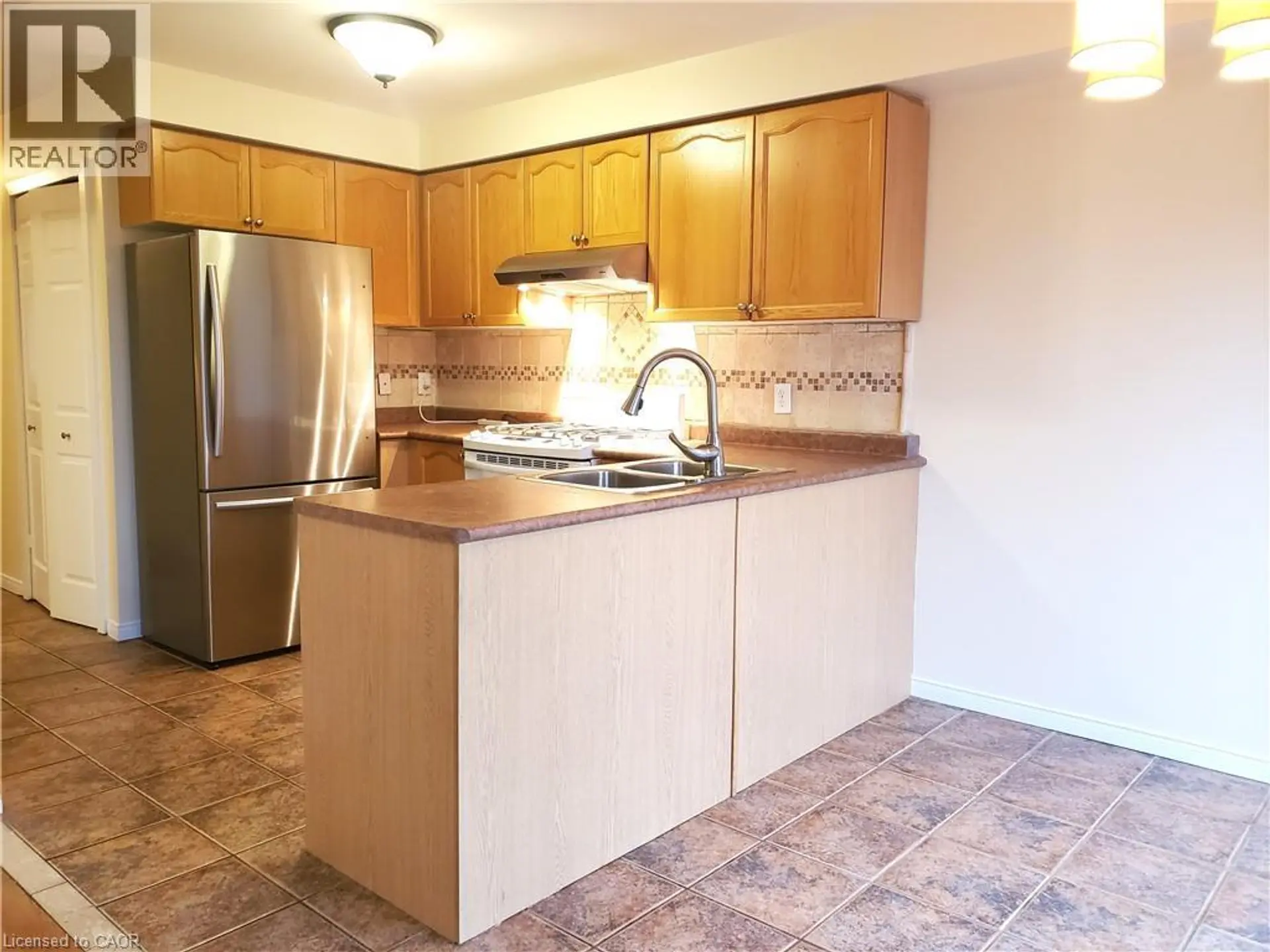 69 SHADYGLEN Drive - Image 3