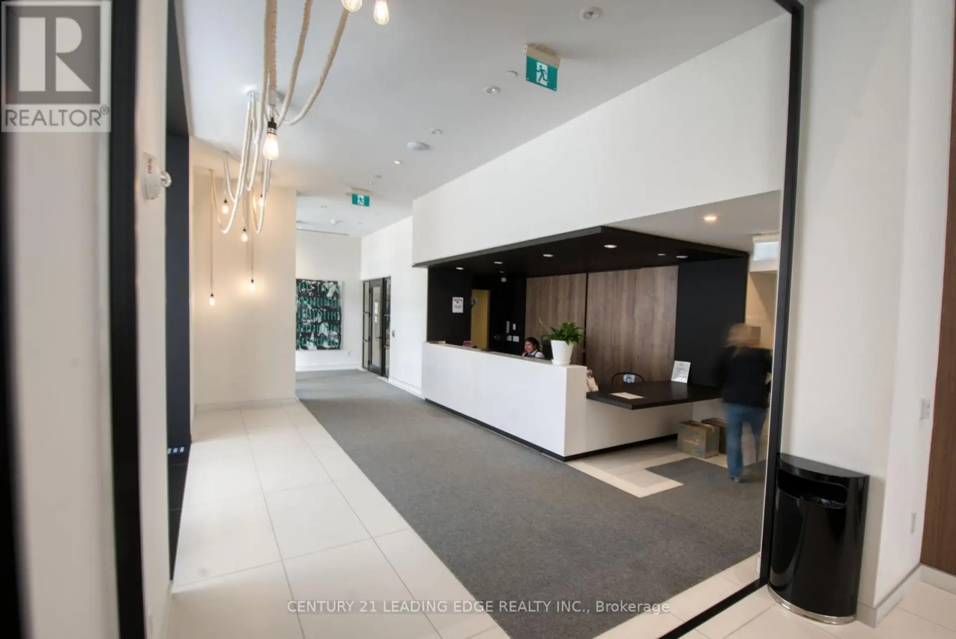 #2406 20 RICHARDSON STREET - Image 2