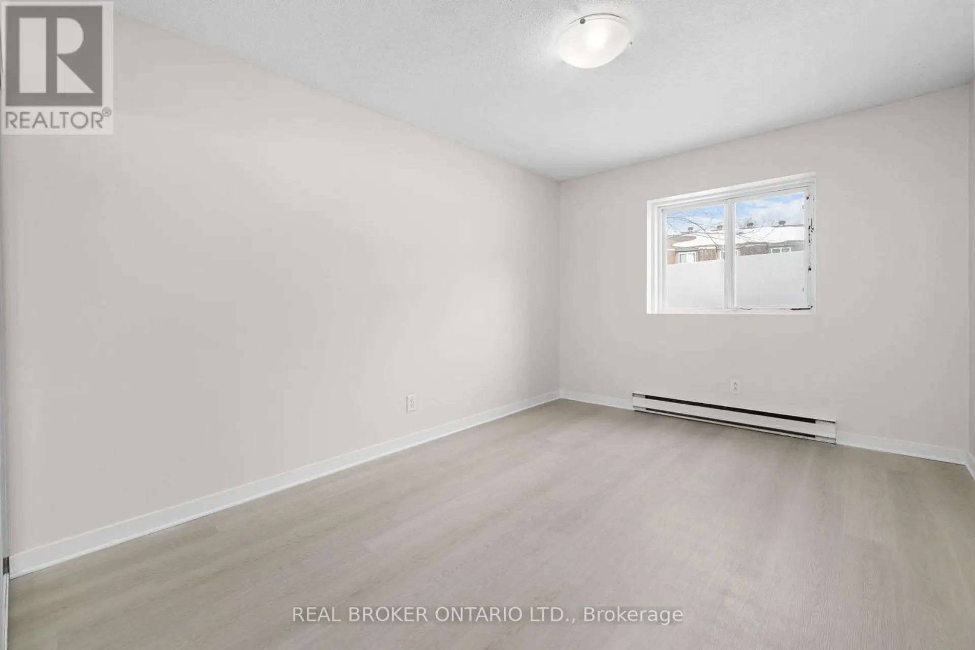#103C 2041 ARROWSMITH DRIVE - Image 11