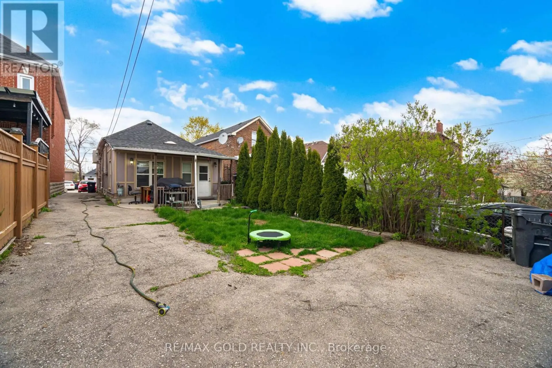 27 AILEEN AVENUE - Image 18