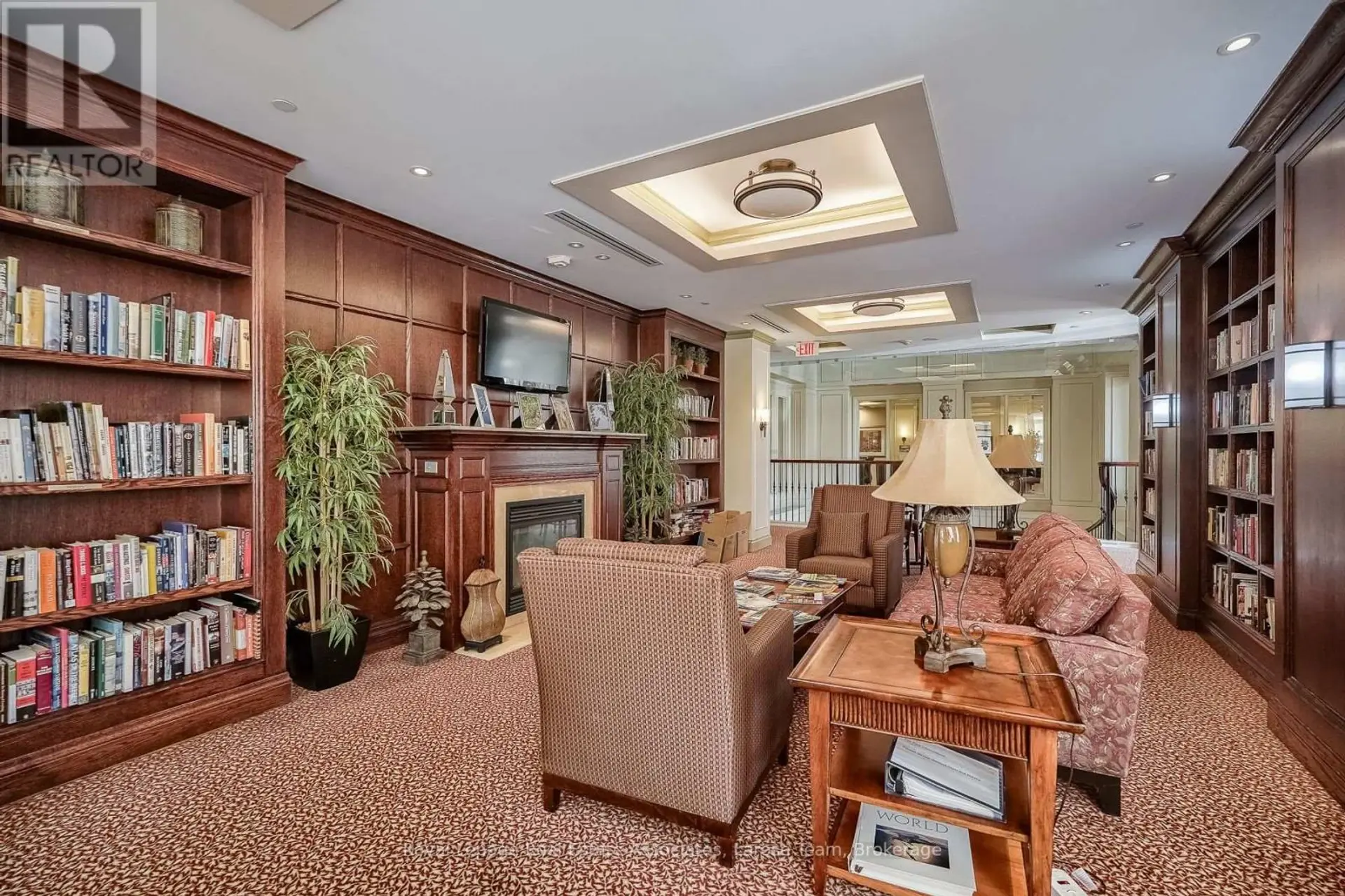 #1607 3 MARINE PARADE DRIVE - Image 12