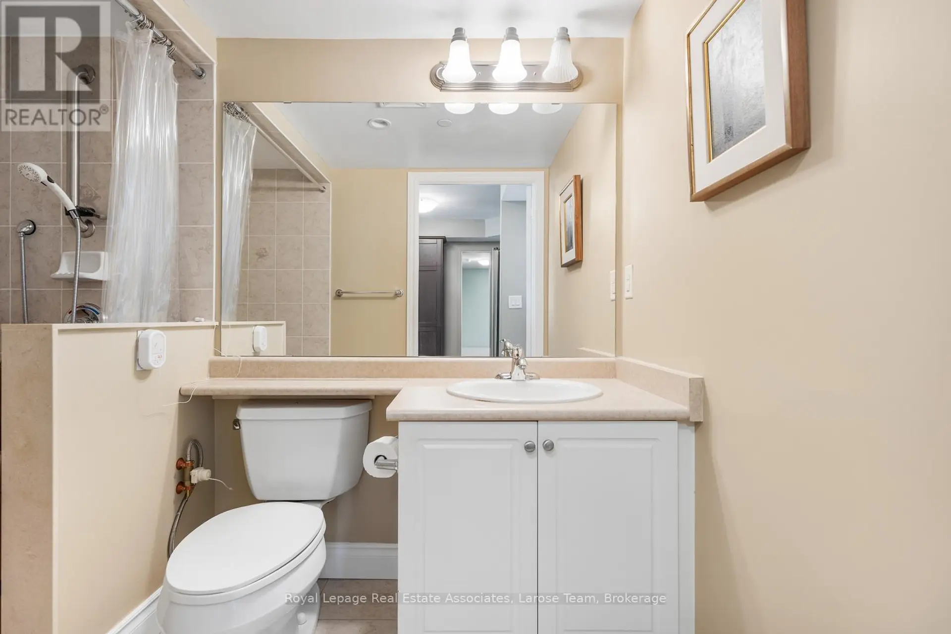 #1607 3 MARINE PARADE DRIVE - Image 7