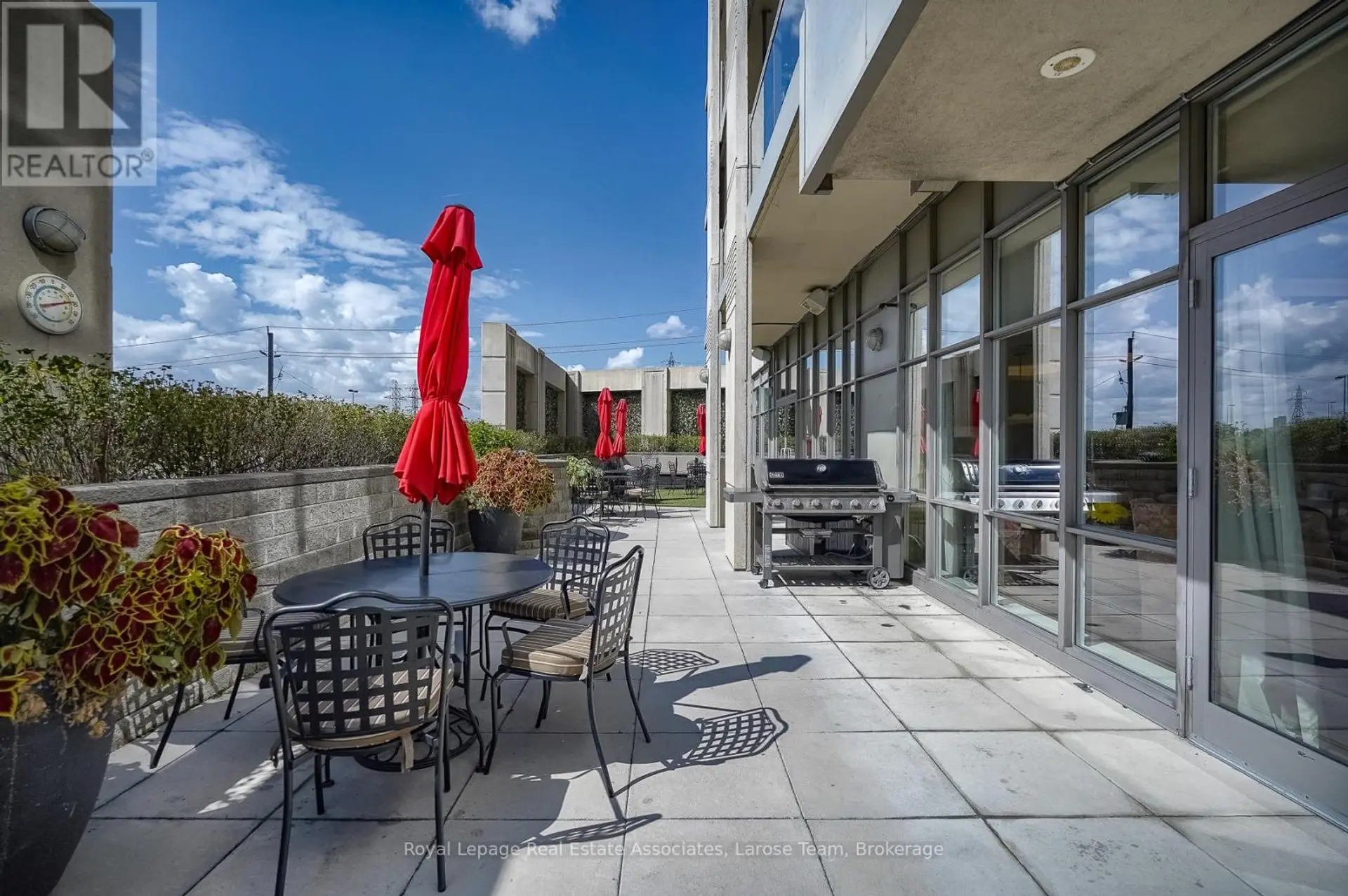 #1607 3 MARINE PARADE DRIVE - Image 9