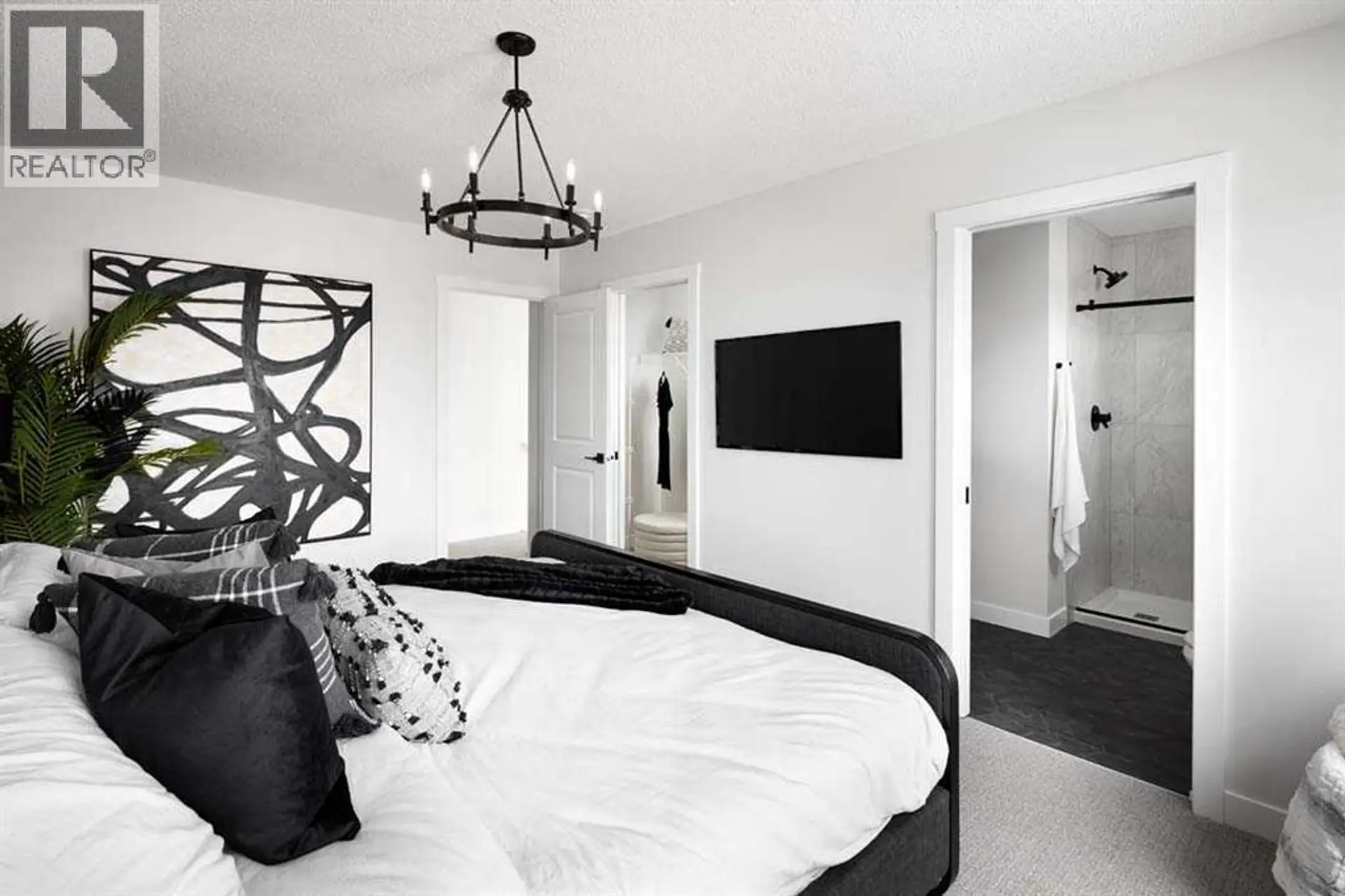 5044 154 Avenue SW - Image 13