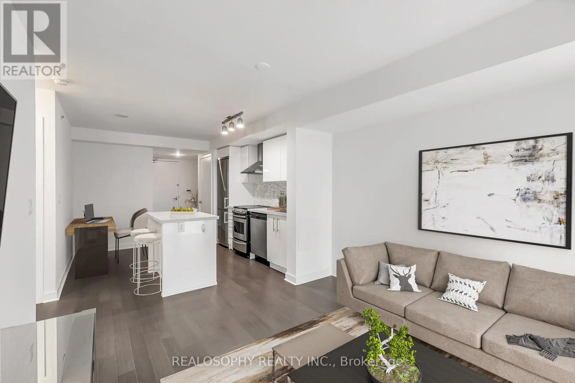#506 58 ORCHARD VIEW BOULEVARD - Image 5