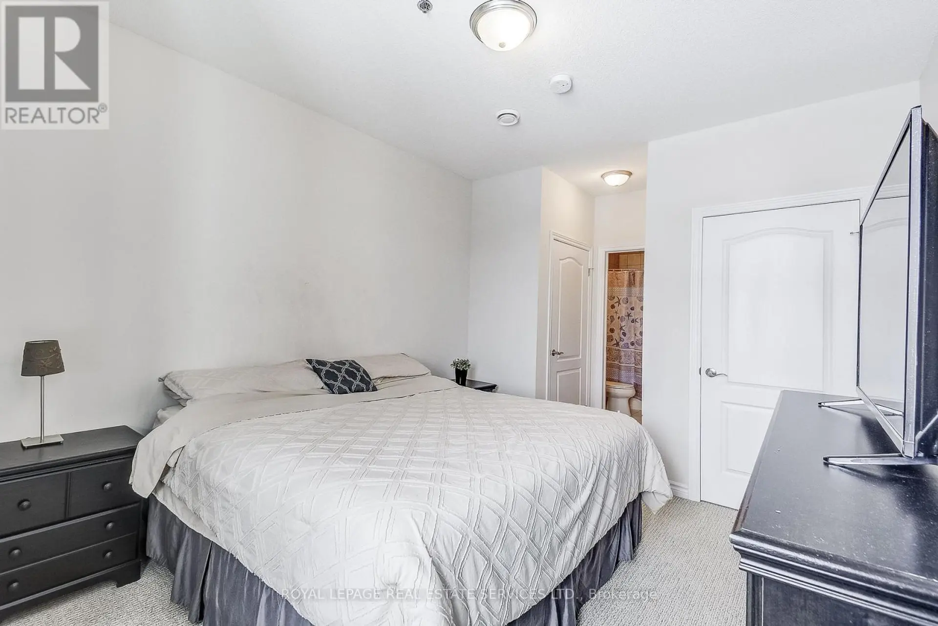 #211 1360 COSTIGAN ROAD - Image 13