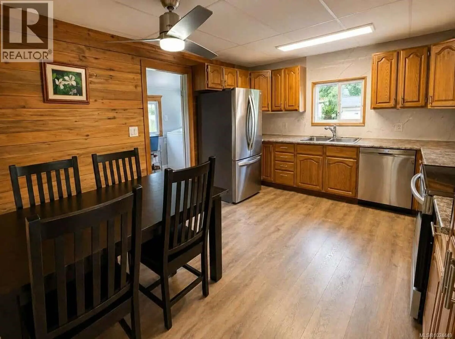 4925 Leslie Ave - Image 5