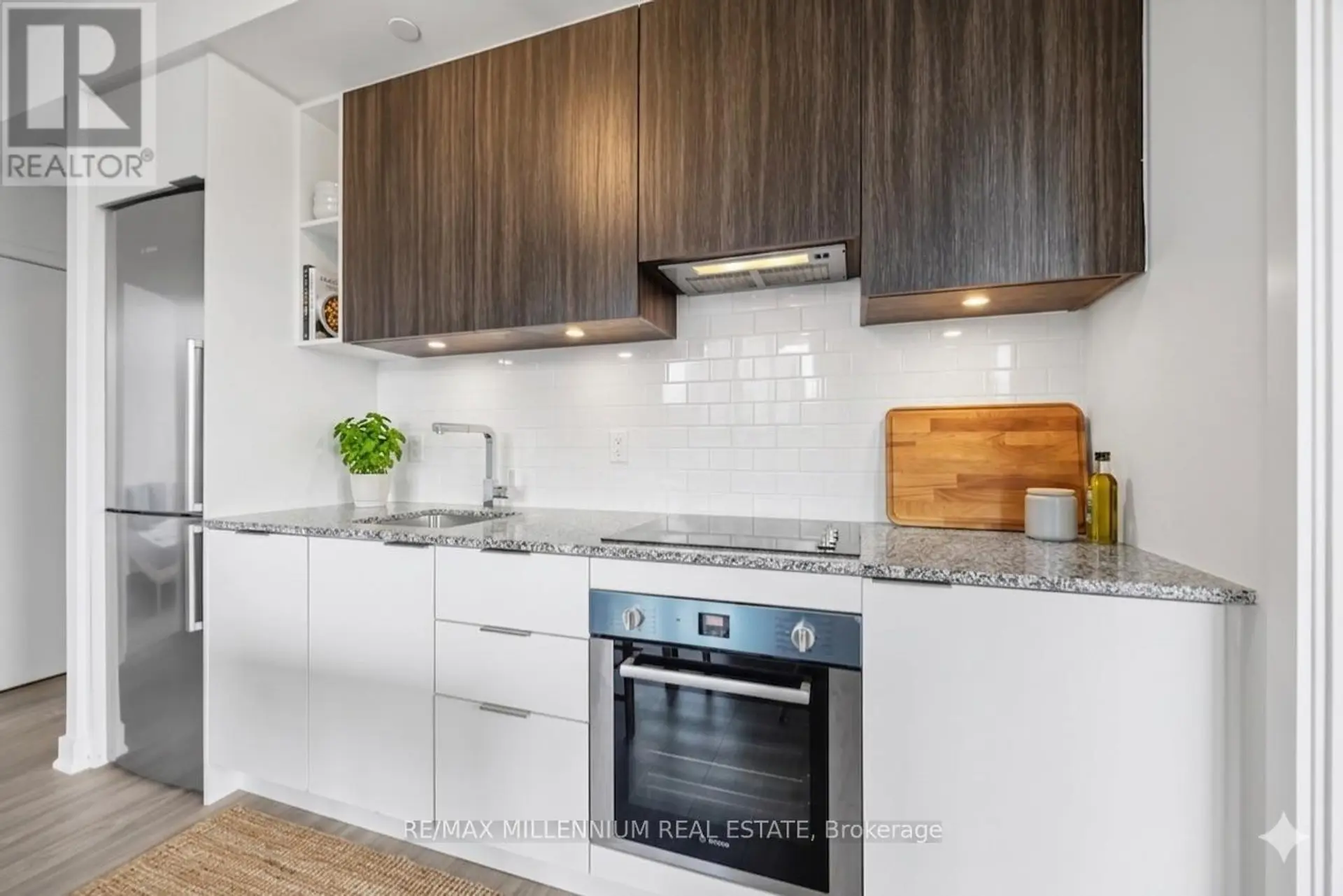 #1312 120 PARLIAMENT STREET - Image 3