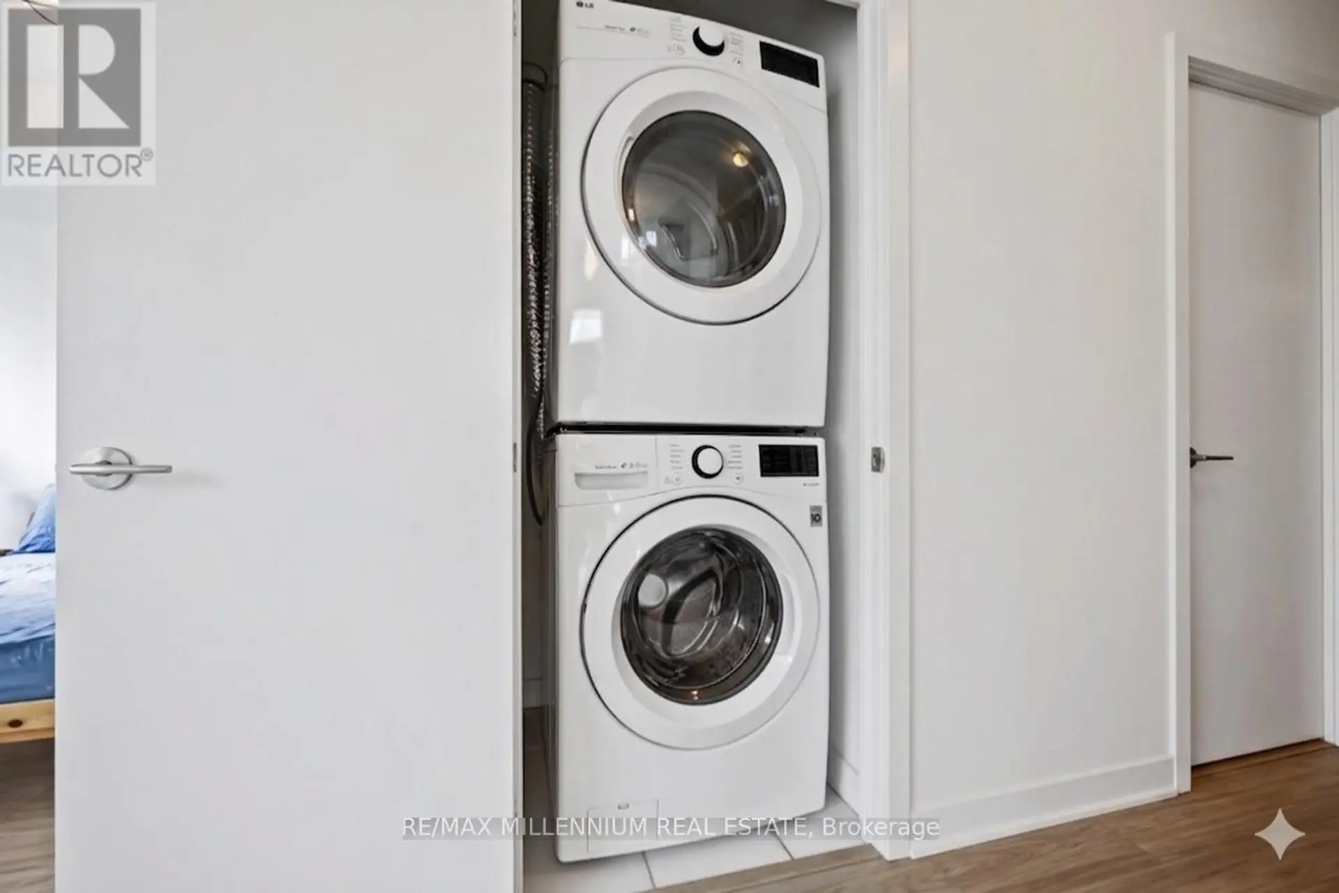 #1312 120 PARLIAMENT STREET - Image 7