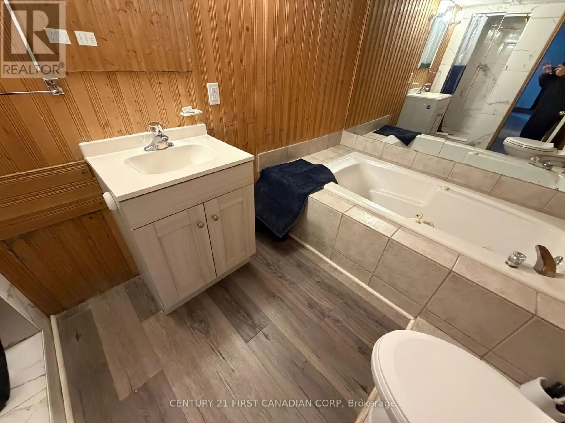 200 HURON STREET - Image 12