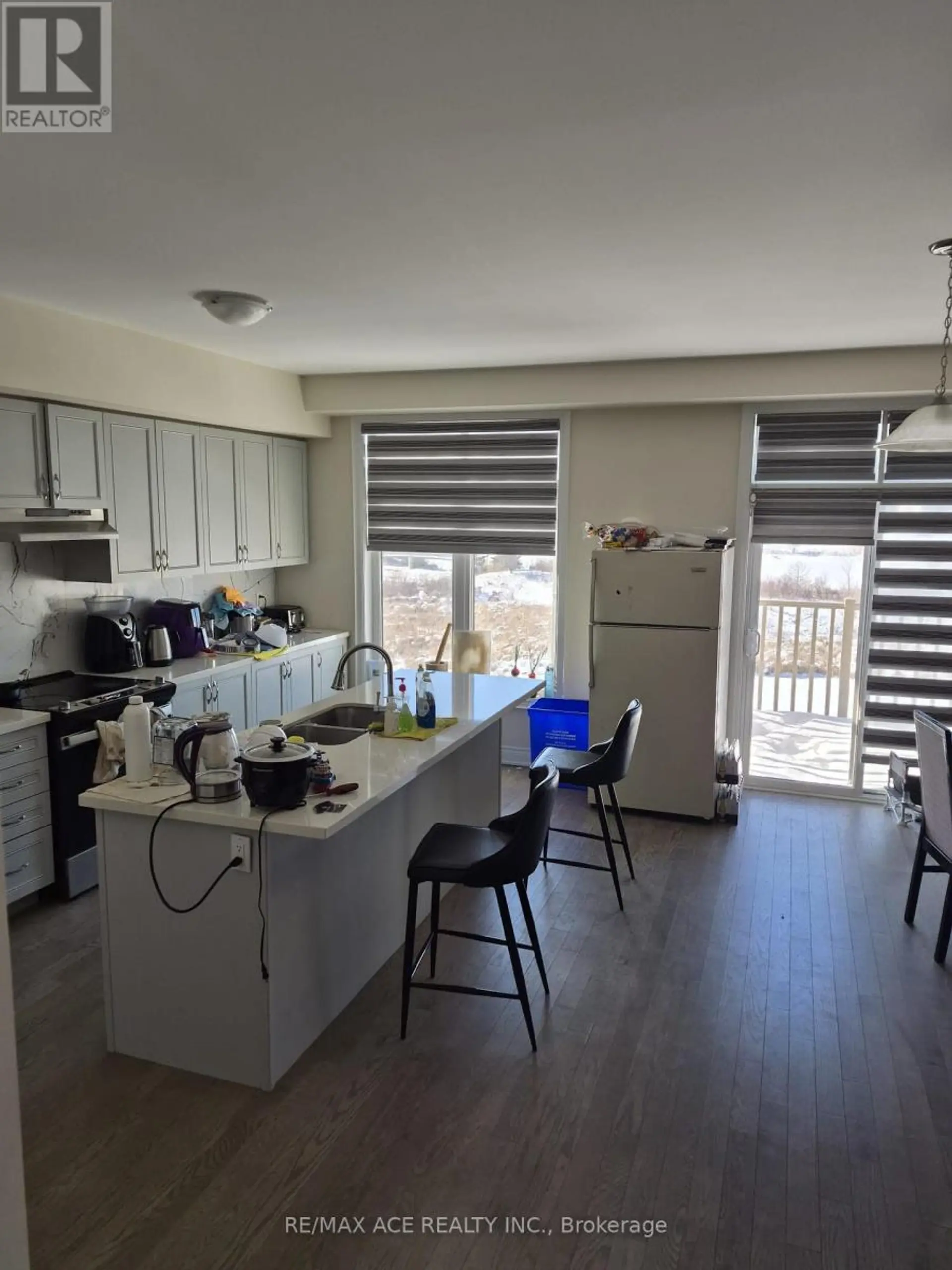 32 ANDRESS WAY - Image 4