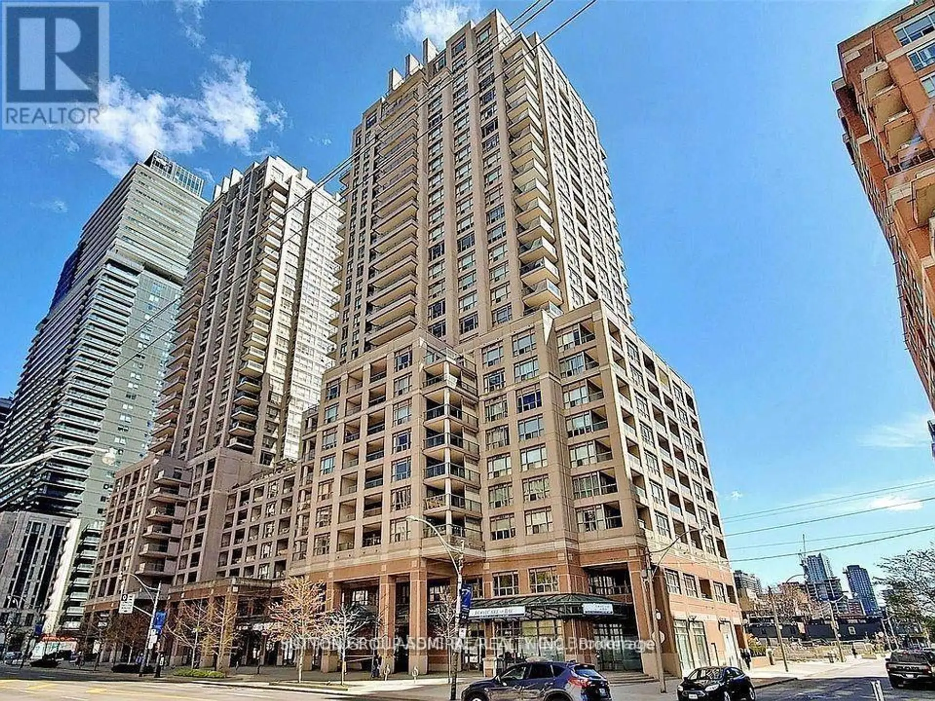 #905 909 BAY STREET - Image 1