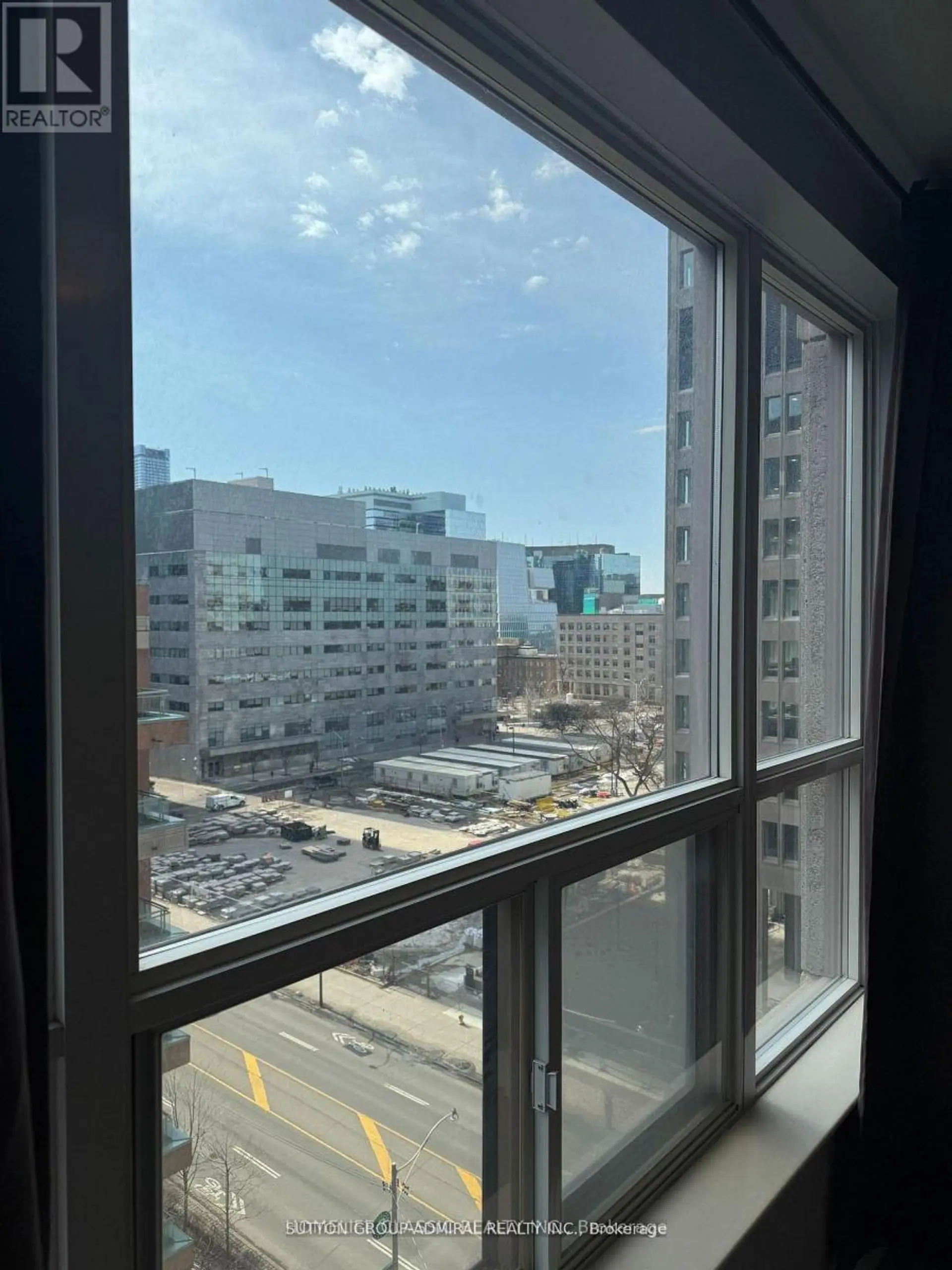 #905 909 BAY STREET - Image 8