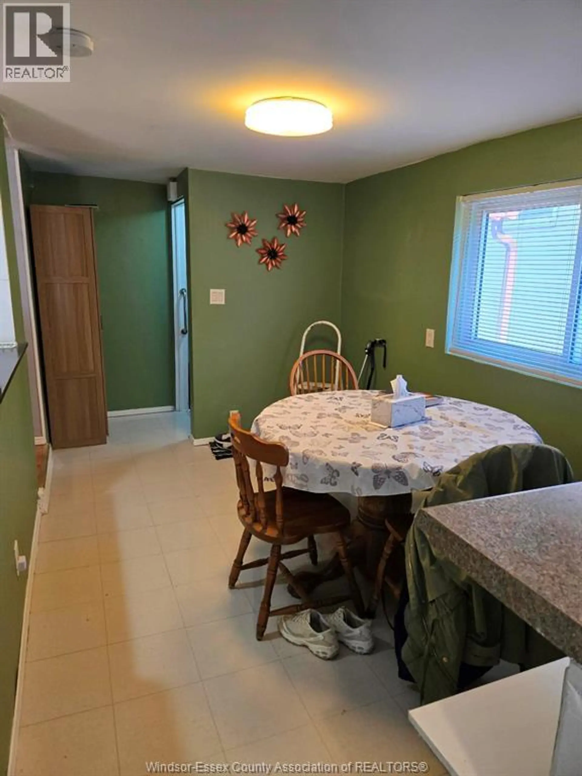 3595 QUEEN - Image 10