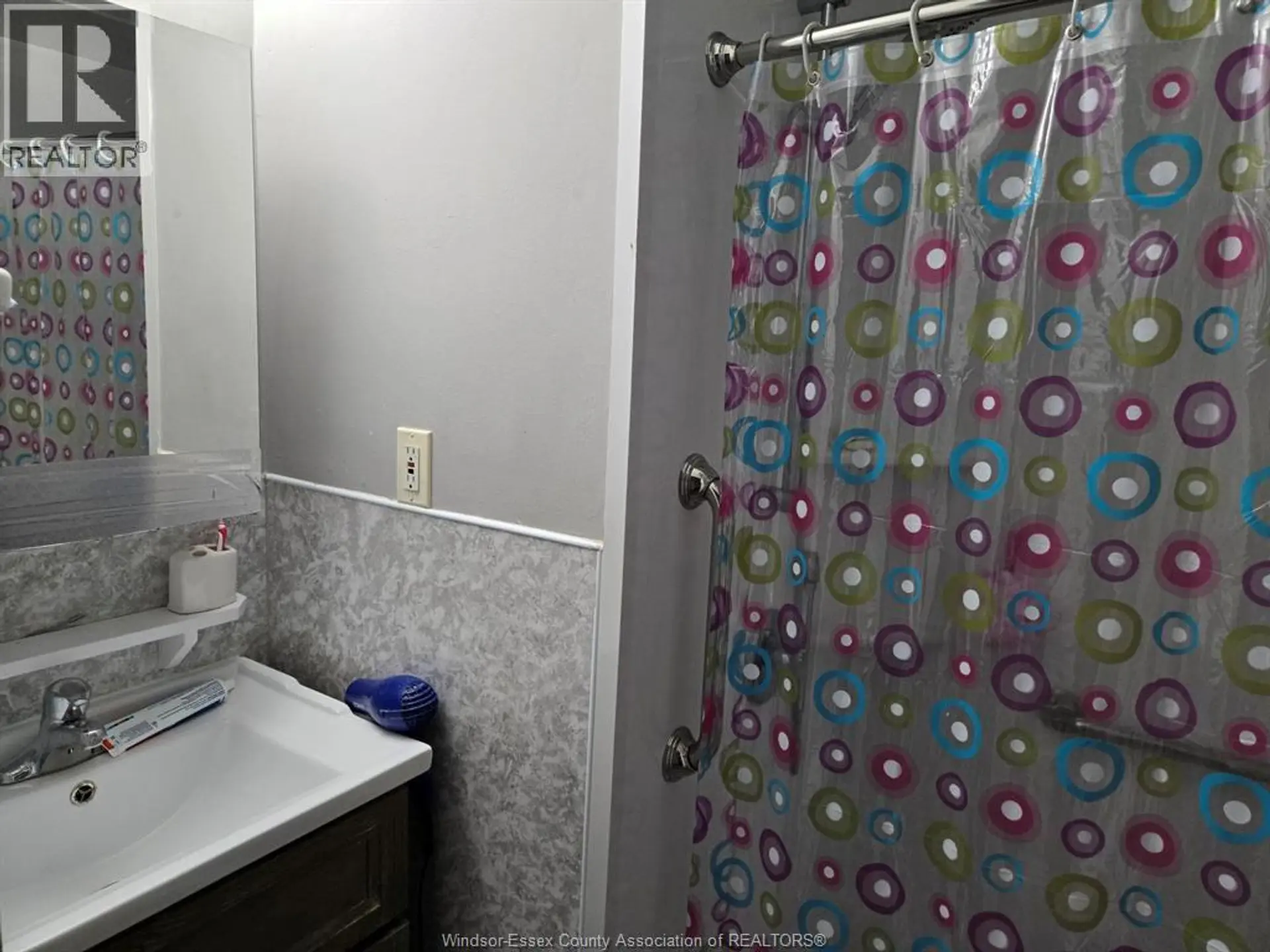 3595 QUEEN - Image 14