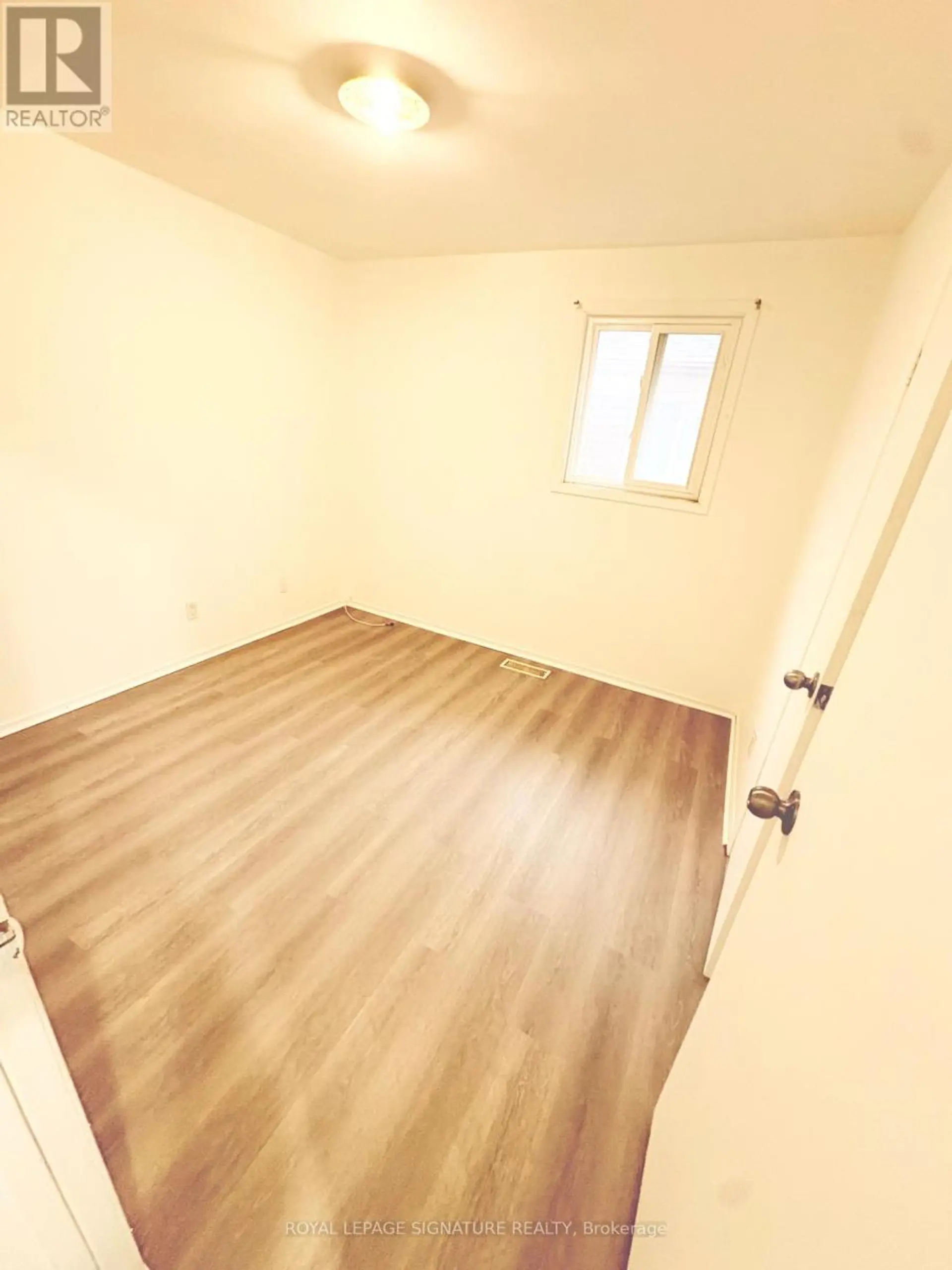 237 PICKERING STREET - Image 13