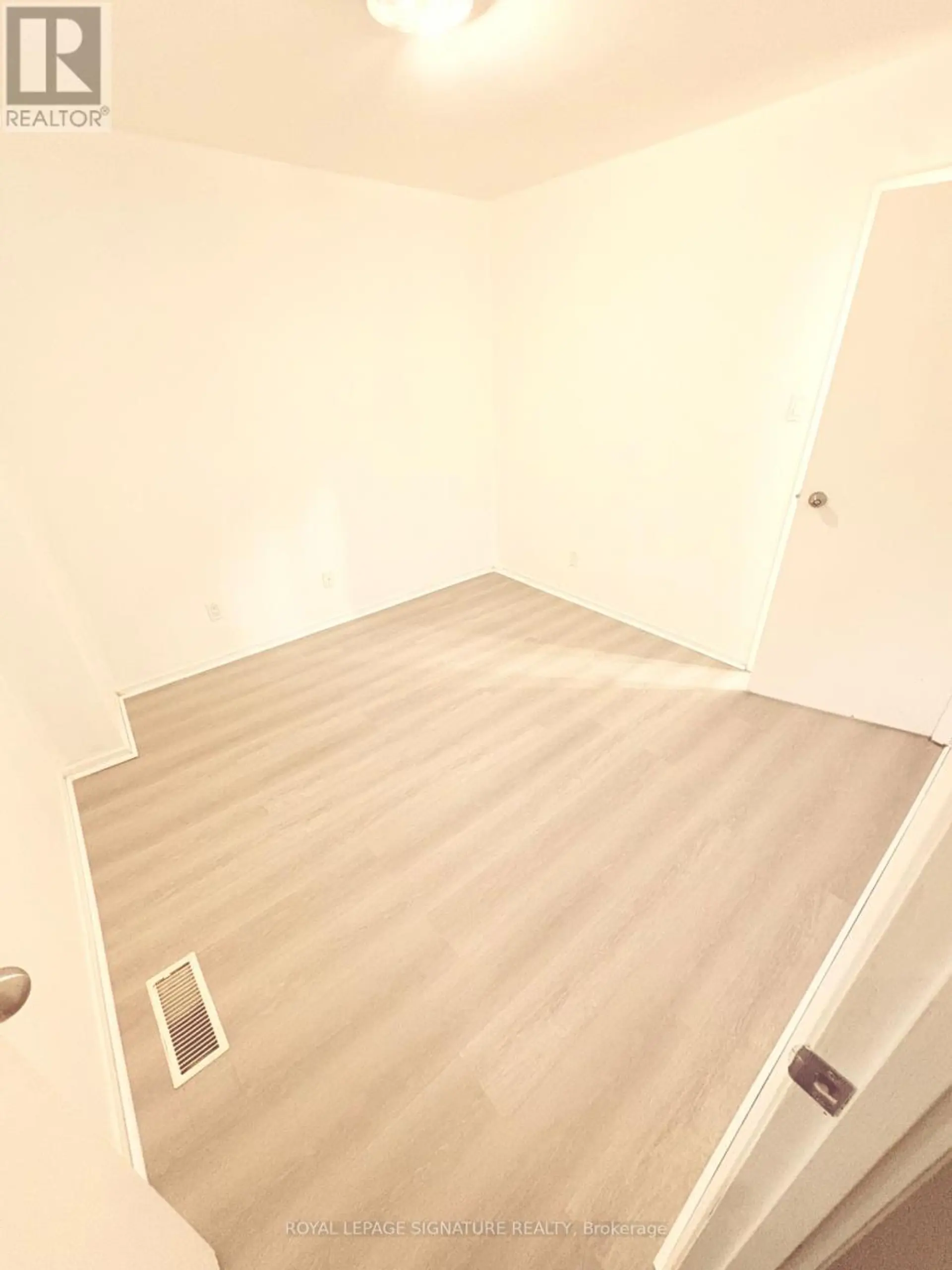 237 PICKERING STREET - Image 9