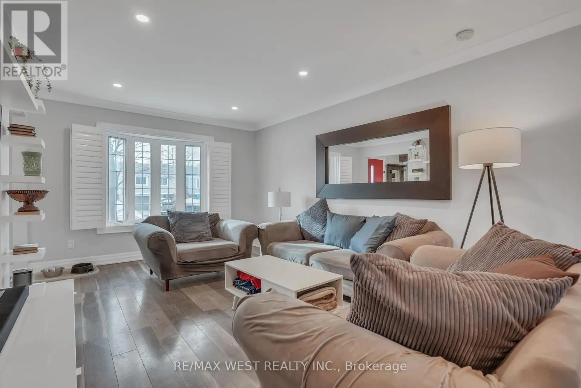 64 HEATHER STREET - Image 2