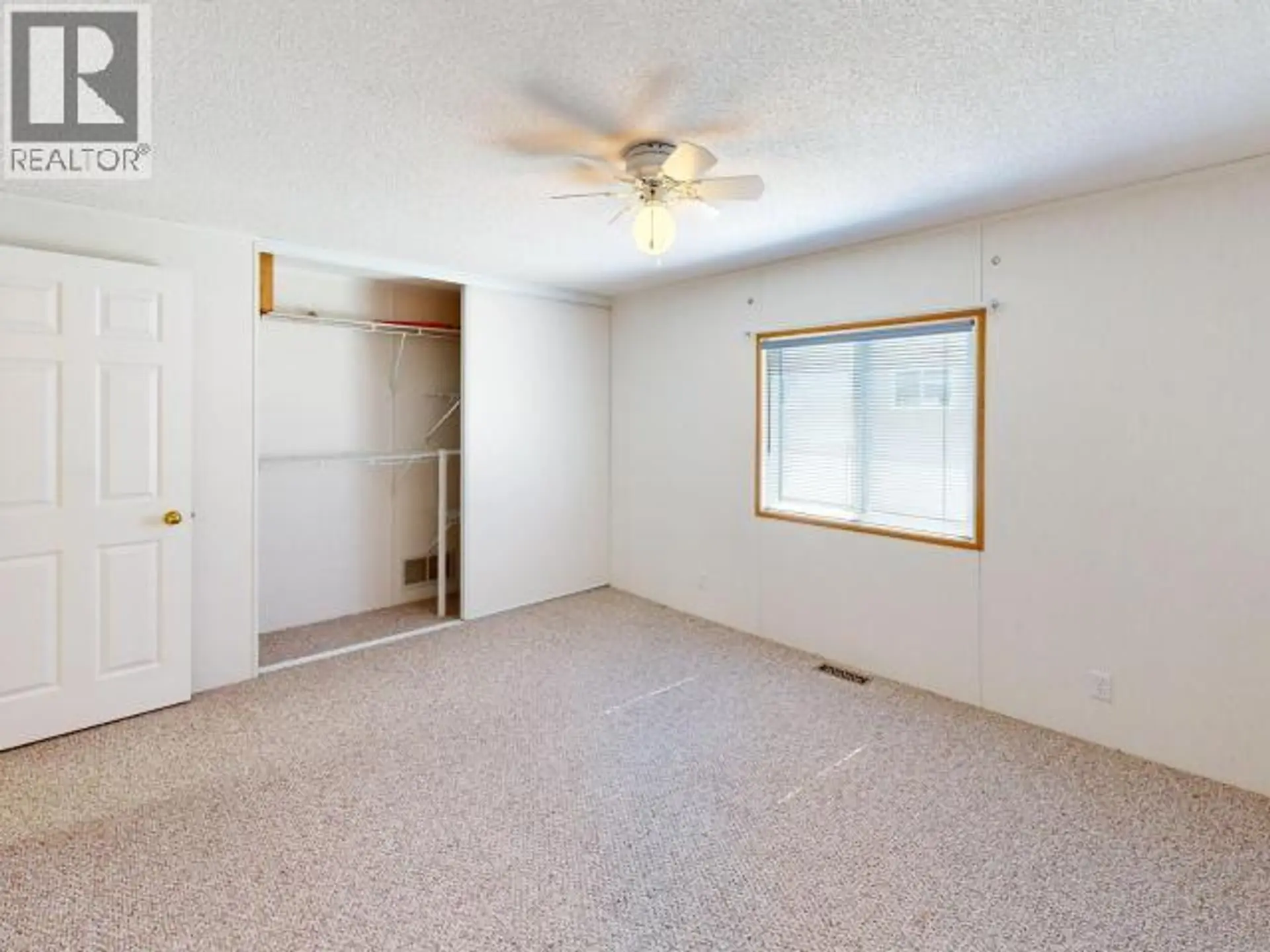 22-5455 BORDEN PLACE - Image 17