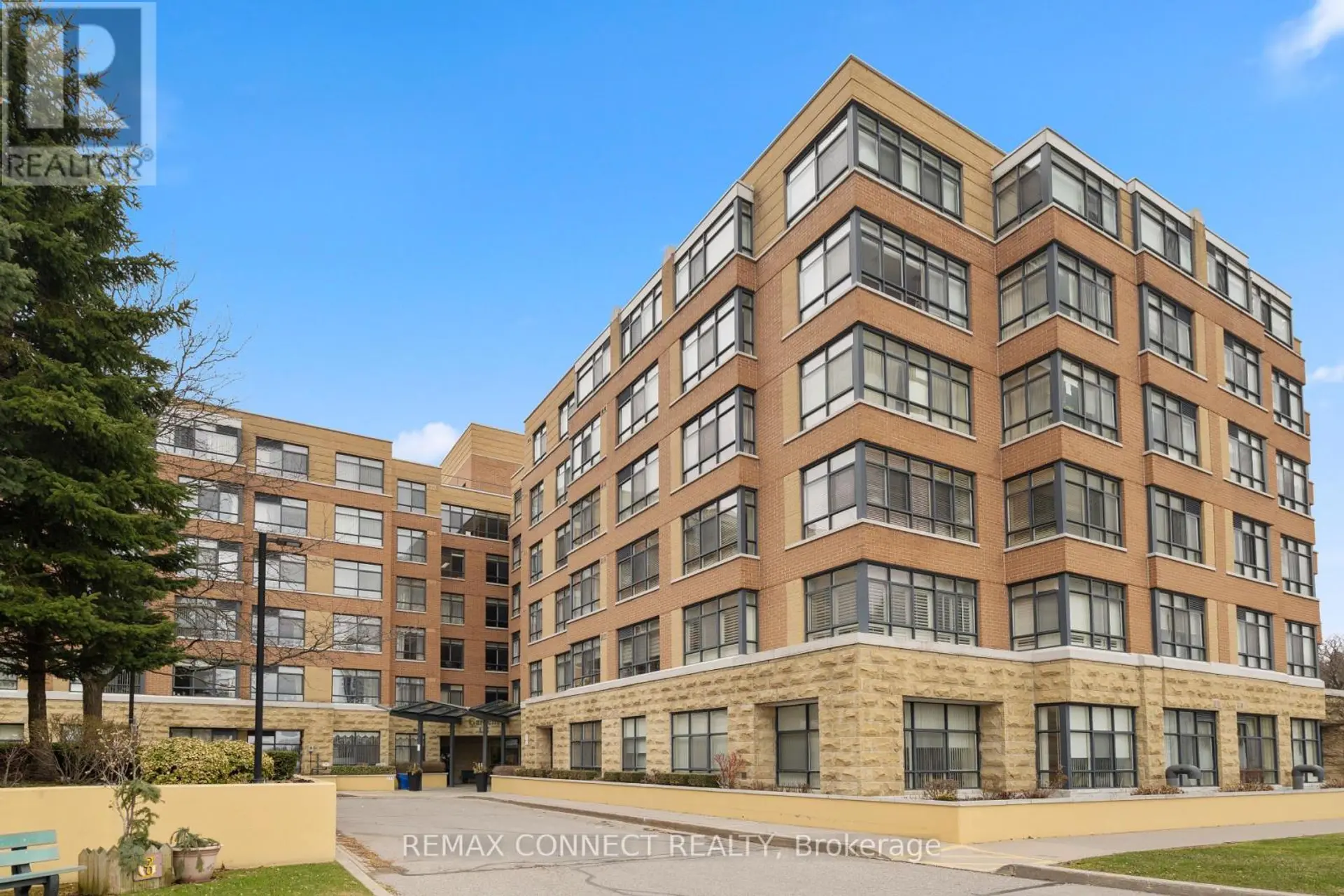 #109 115 BONIS AVENUE - Image 2