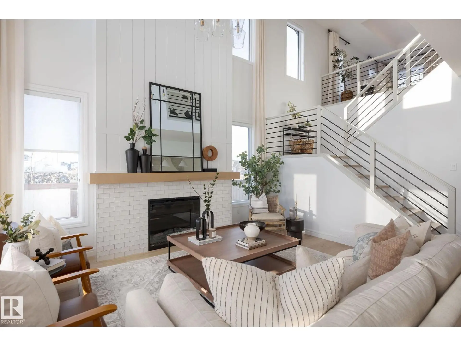 214 SEDUM WY - Image 3