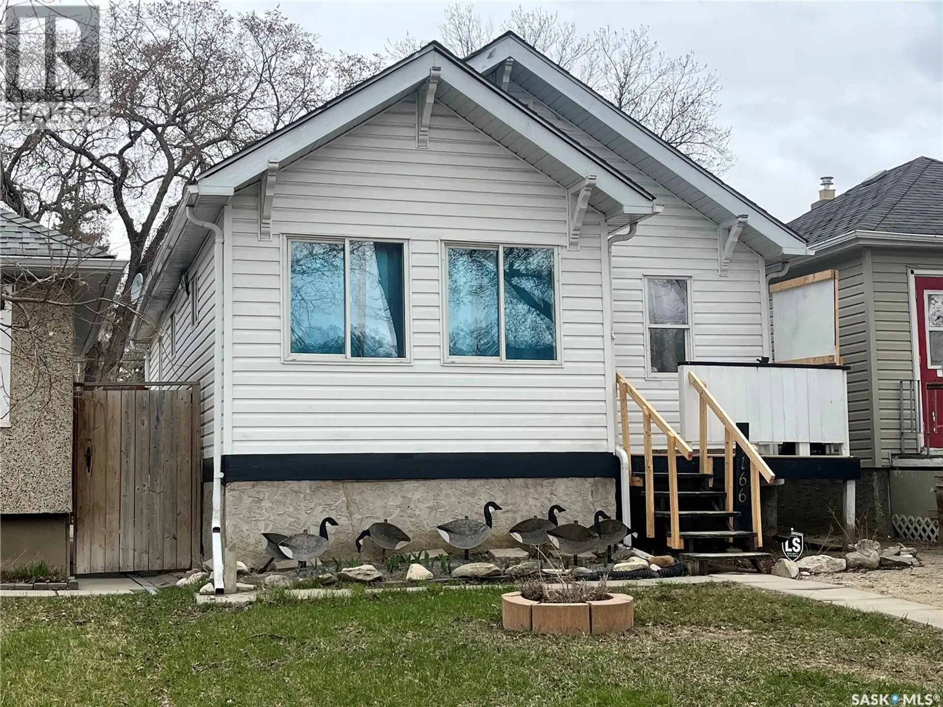 1166 RETALLACK STREET - Image 2
