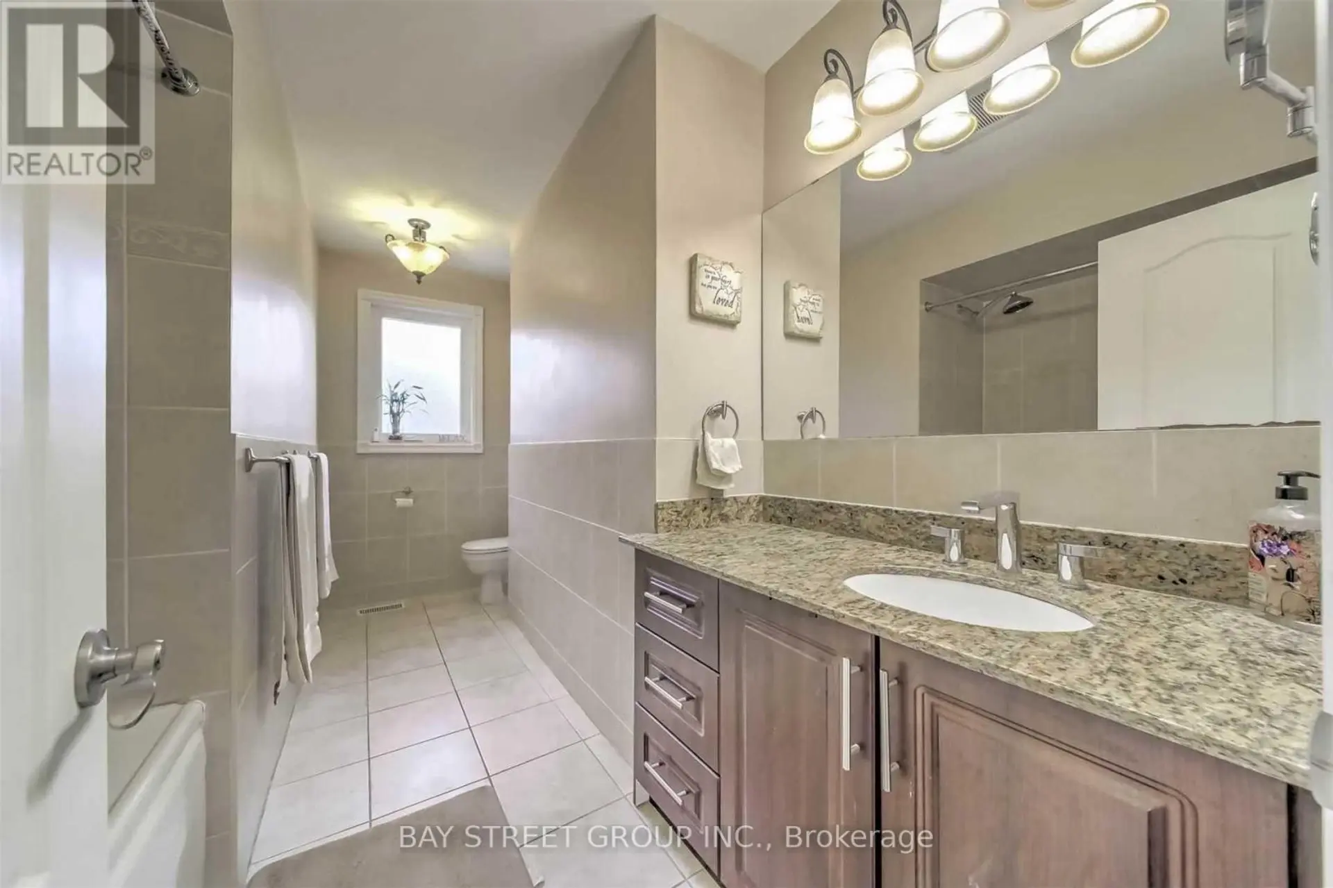 33 HEATHVIEW AVENUE - Image 11