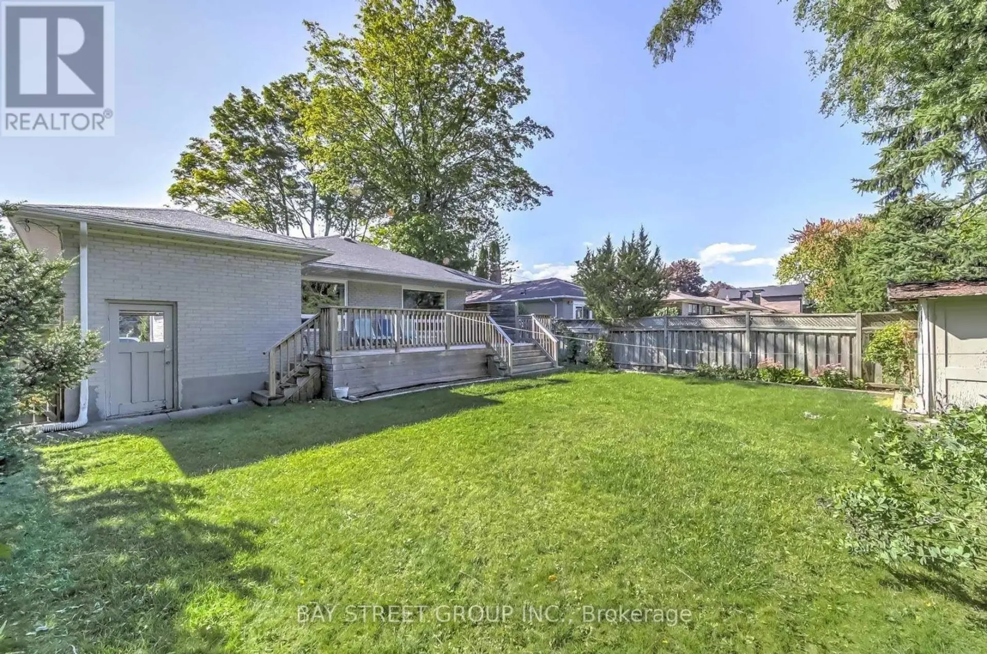33 HEATHVIEW AVENUE - Image 20
