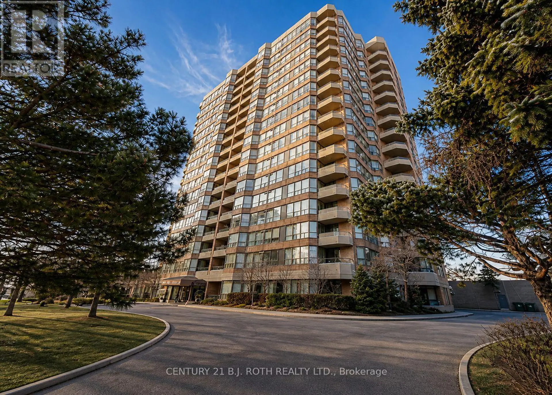 #314 268 RIDLEY BOULEVARD - Image 1