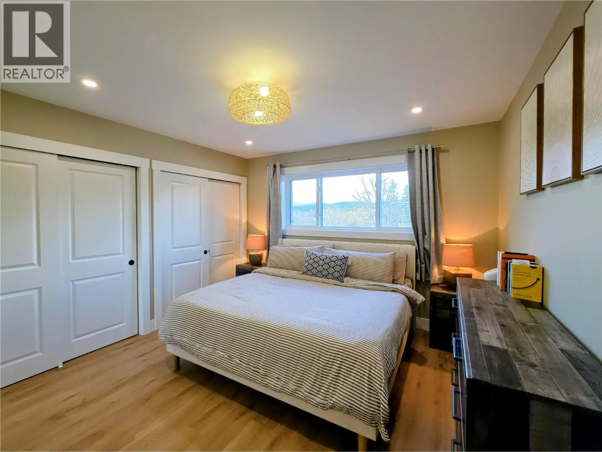 #A & C 126 13th Avenue S - Image 10