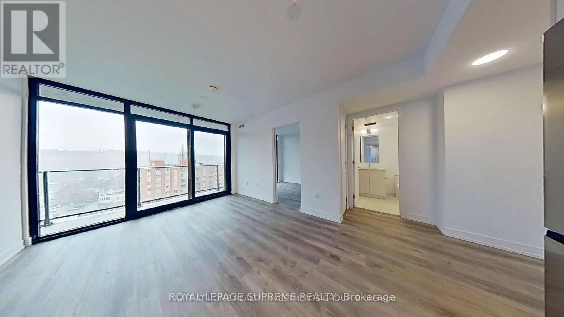 #1322 1 JARVIS STREET - Image 4