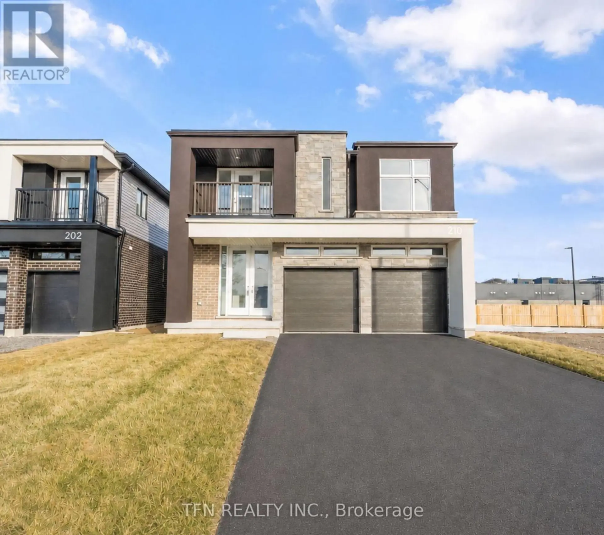 210 WELLANDVALE DRIVE - Image 1