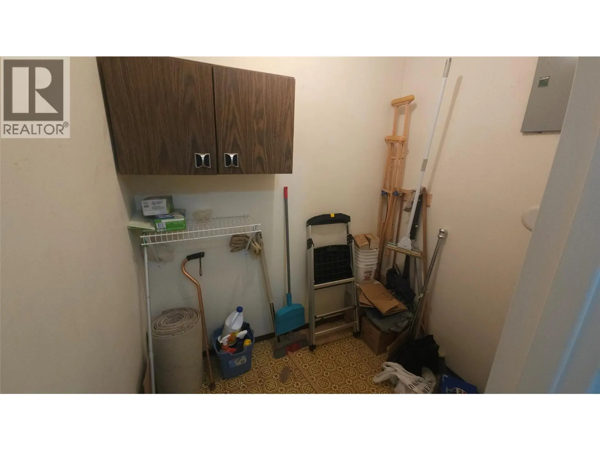 #348 1560 Summit Drive - Image 15