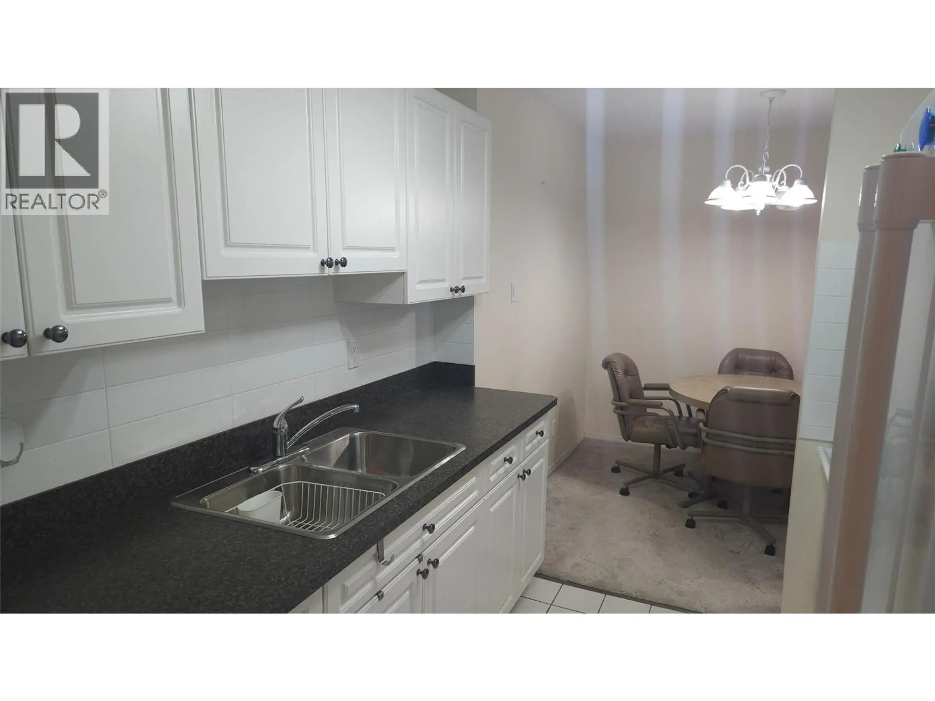 #348 1560 Summit Drive - Image 10